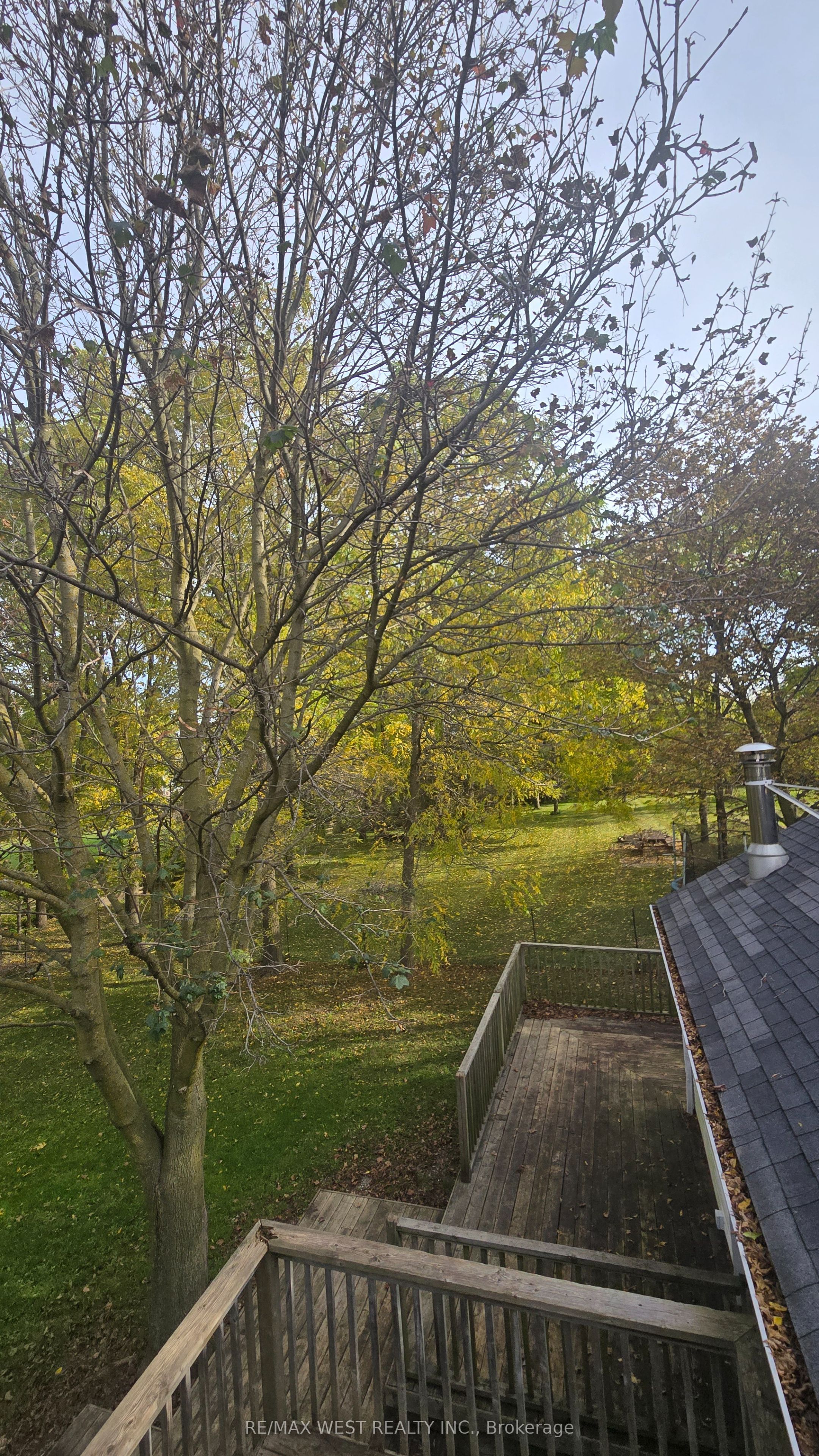 5427 Yonge Street Property Photo 12