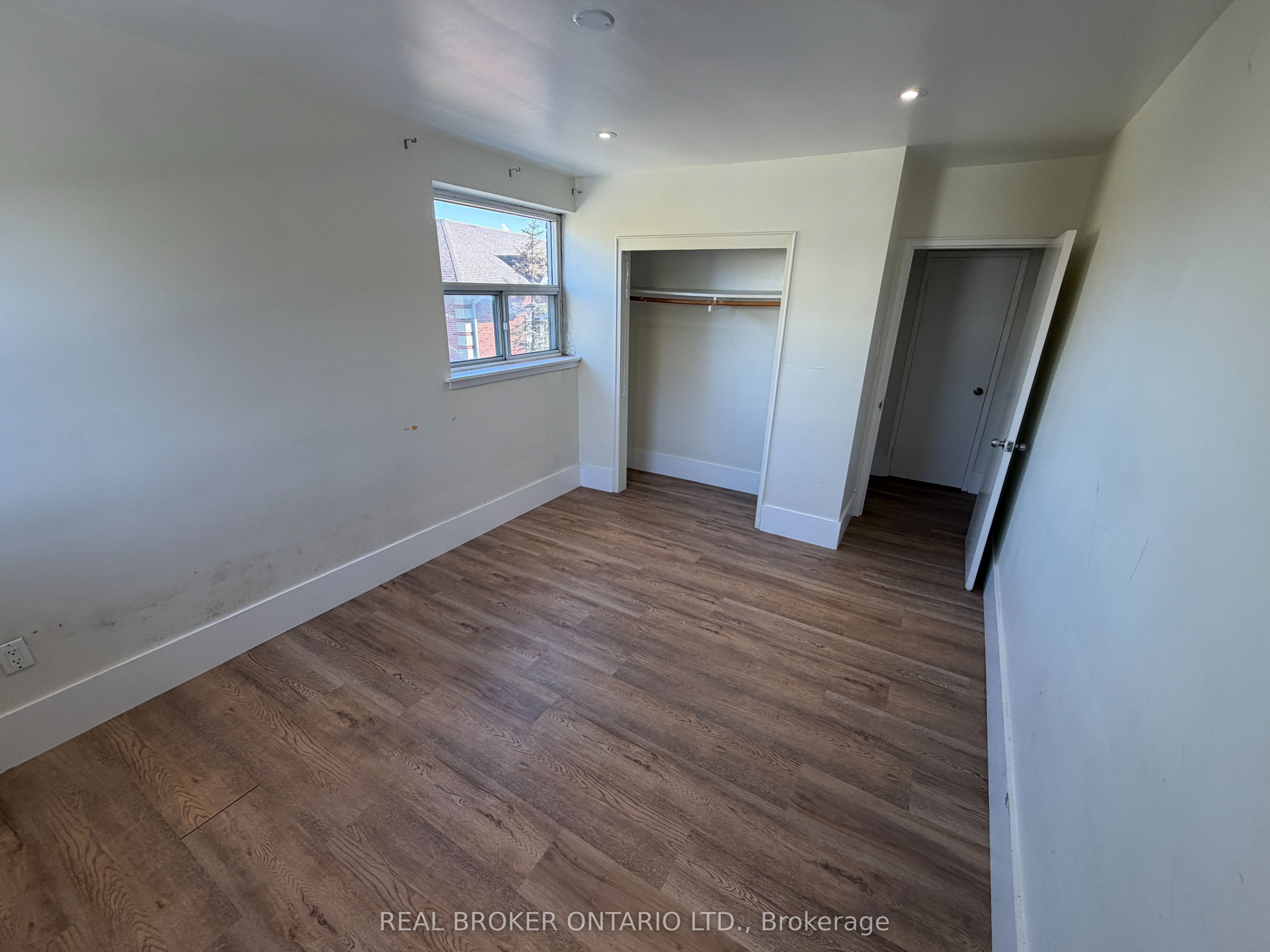50 Benson Avenue 202 Property Photo 6