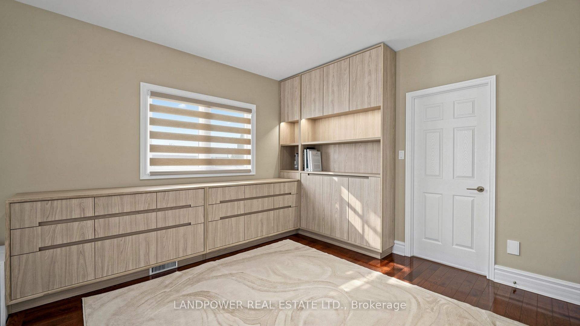 2 Ambleside Crescent Property Photo 23