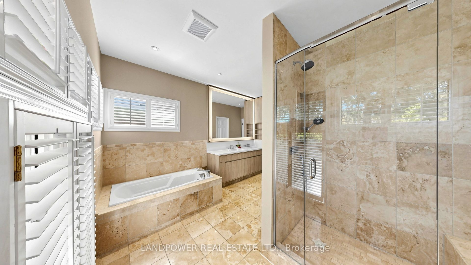 2 Ambleside Crescent Property Photo 26