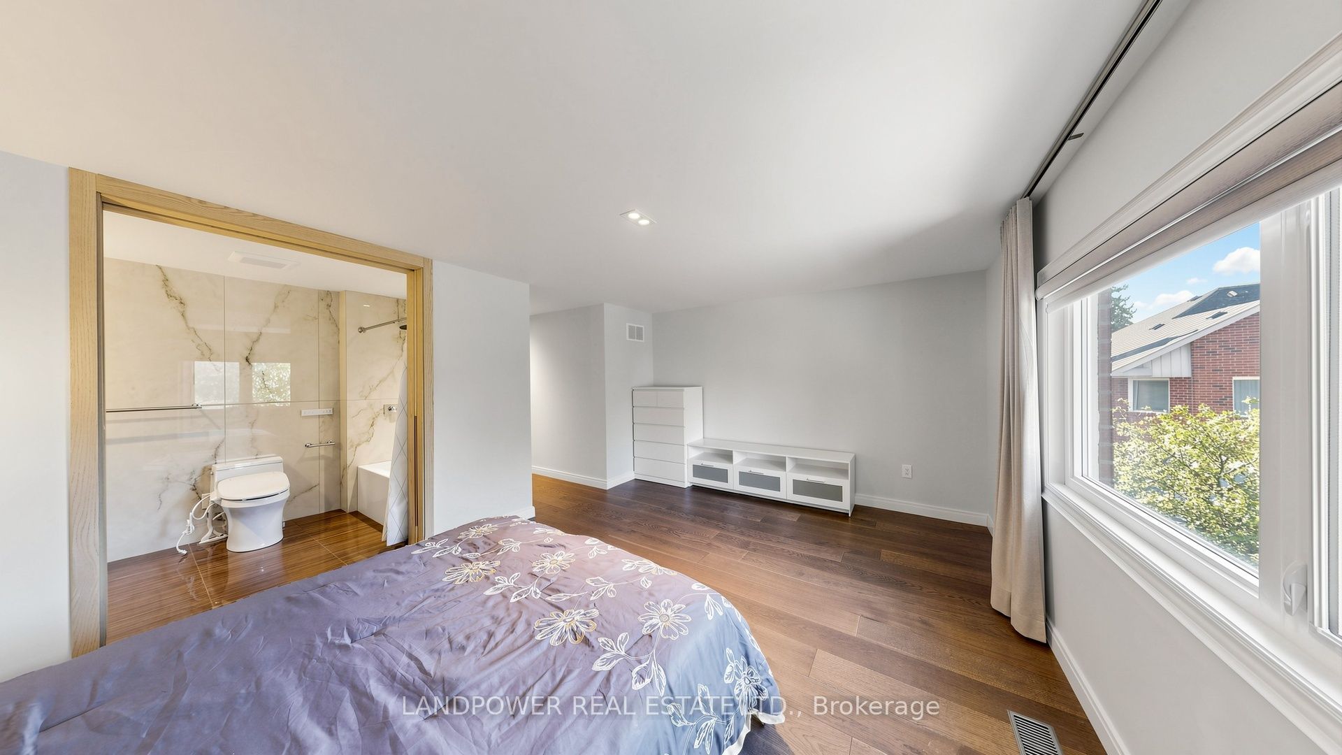 2 Ambleside Crescent Property Photo 34