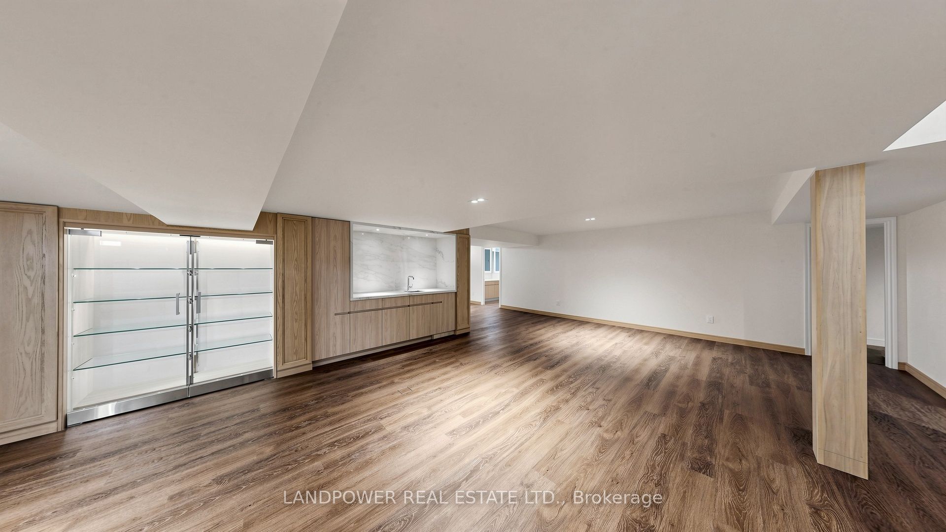 2 Ambleside Crescent Property Photo 39