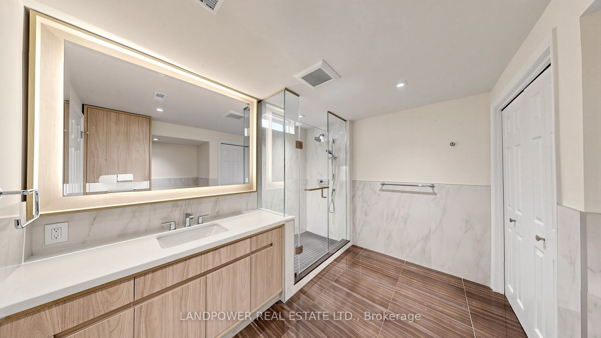 2 Ambleside Crescent Property Photo 43