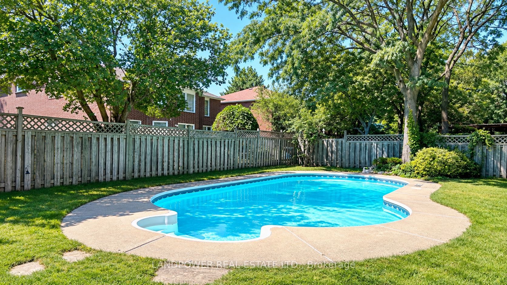 2 Ambleside Crescent Property Photo 44