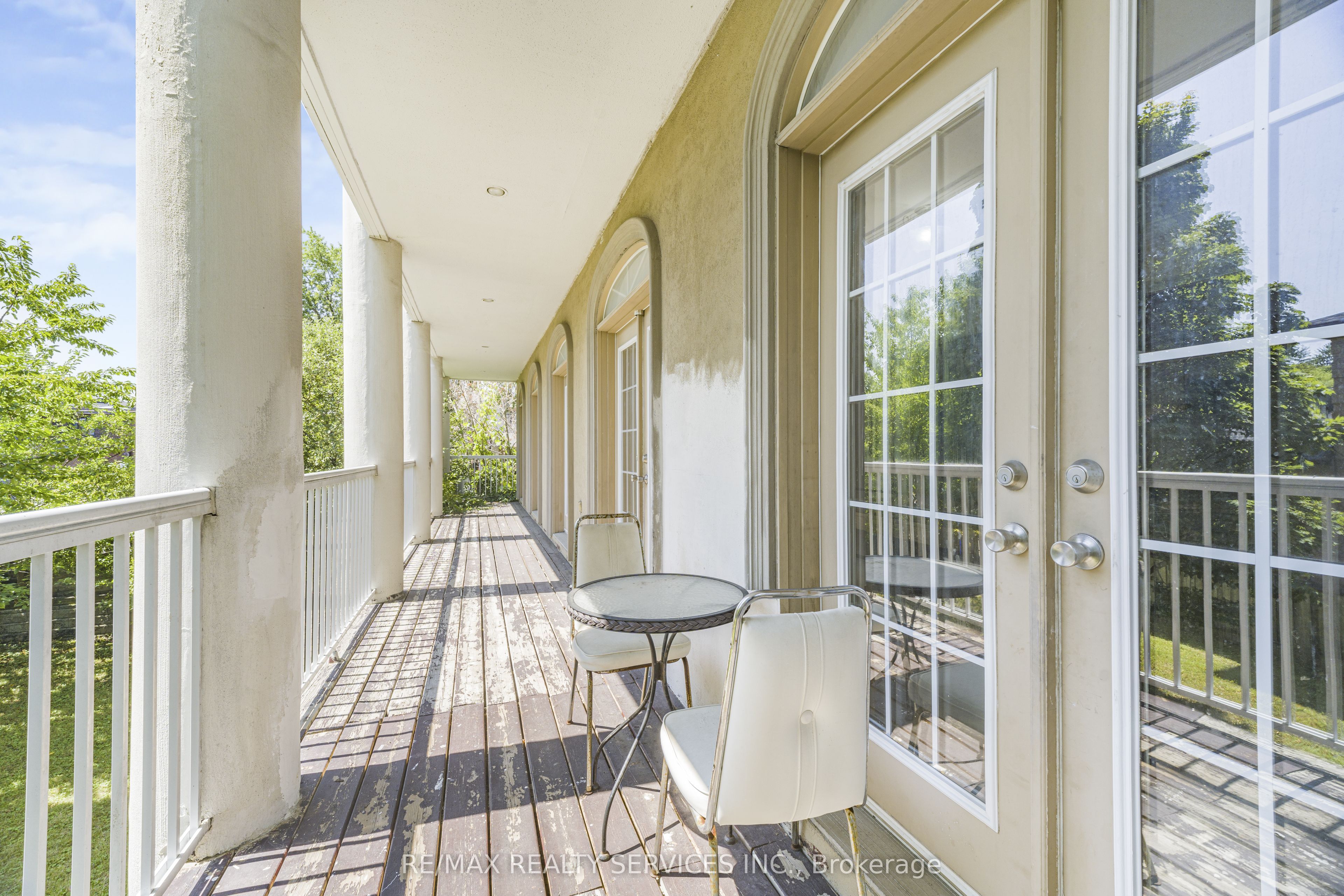 135 Spruce Avenue Property Photo 12