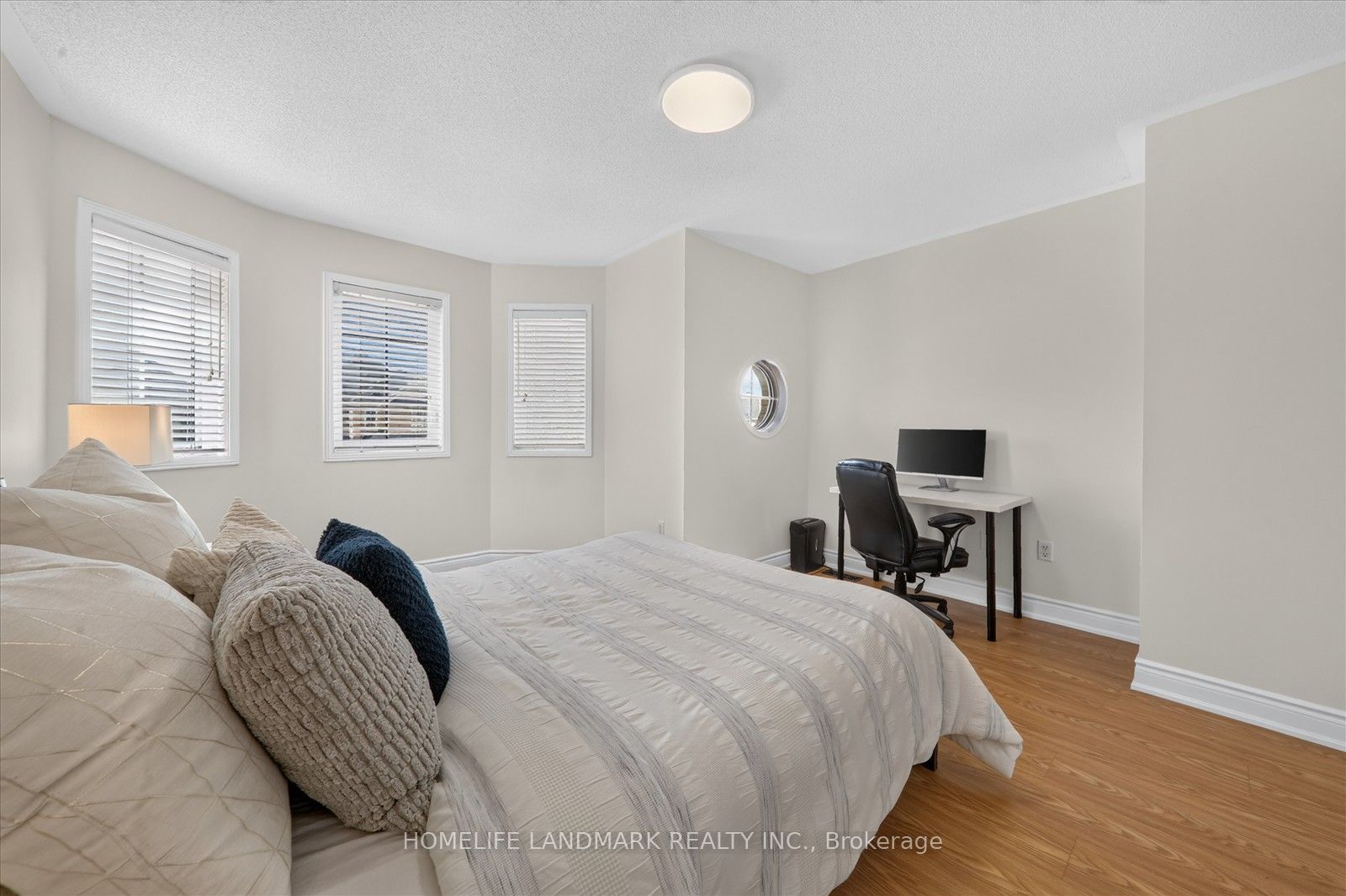 3 Wheelwright Drive Property Photo 33