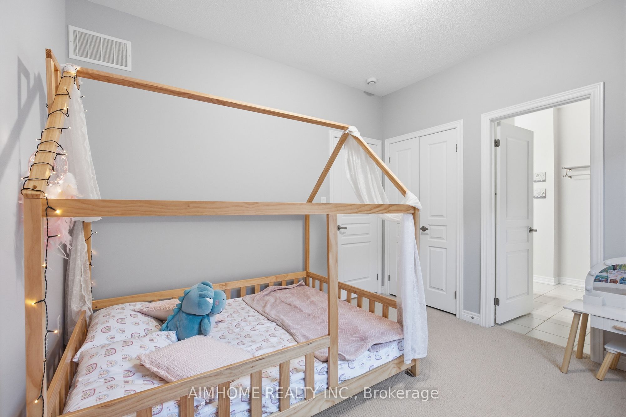 15 Calamint Lane Property Photo 41