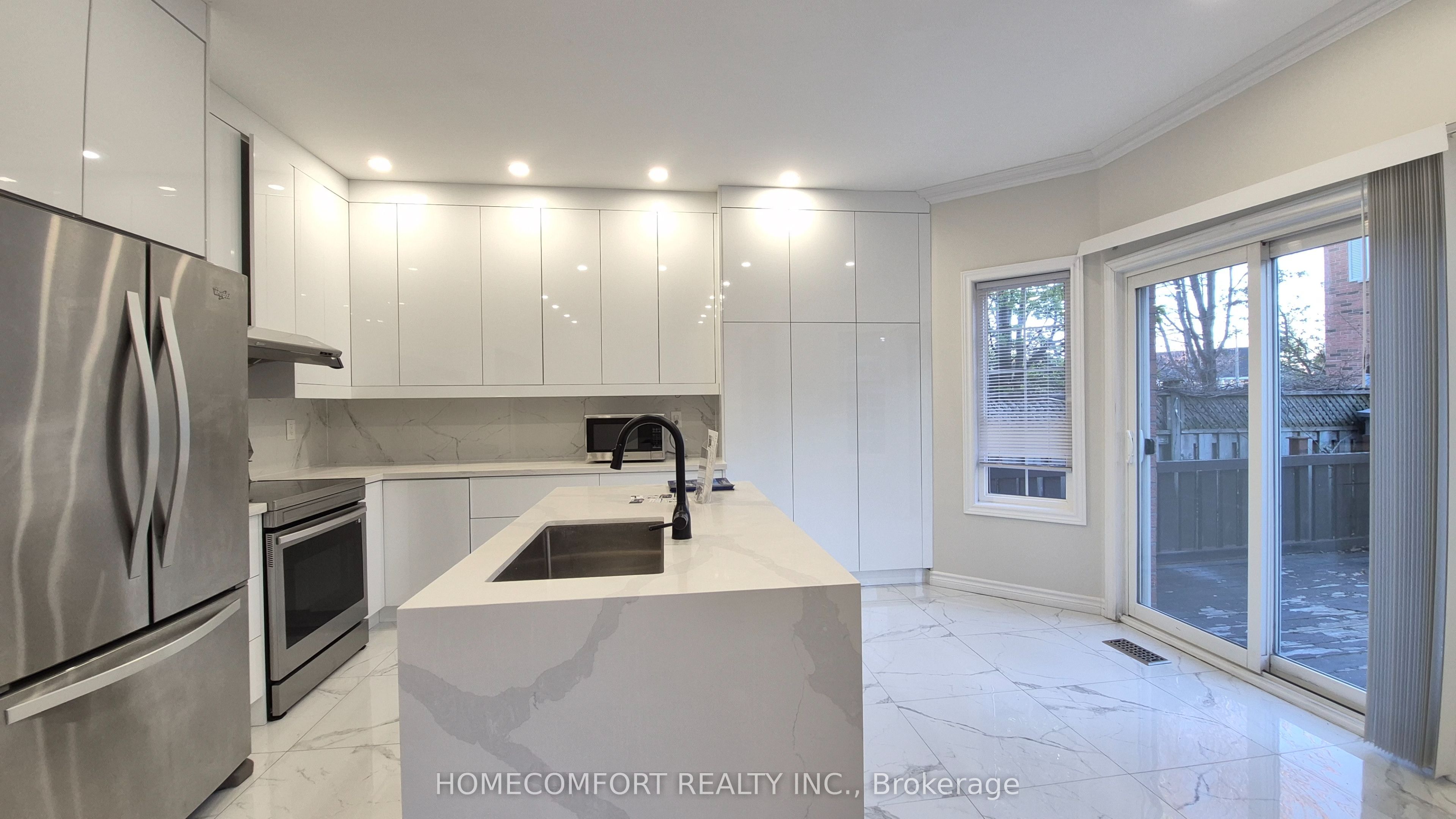 4 Caymus Street Property Photo 8
