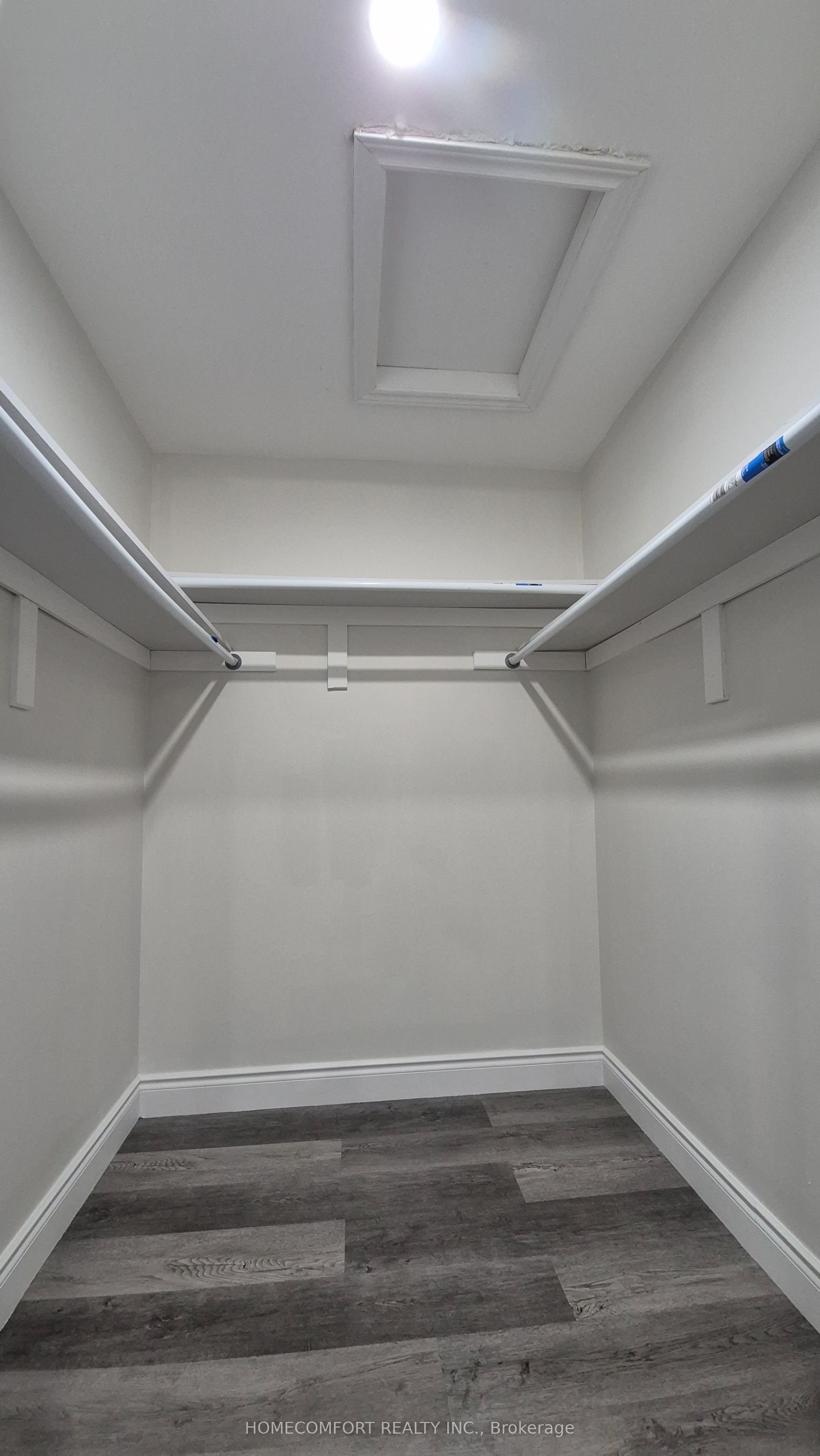 4 Caymus Street Property Photo 17