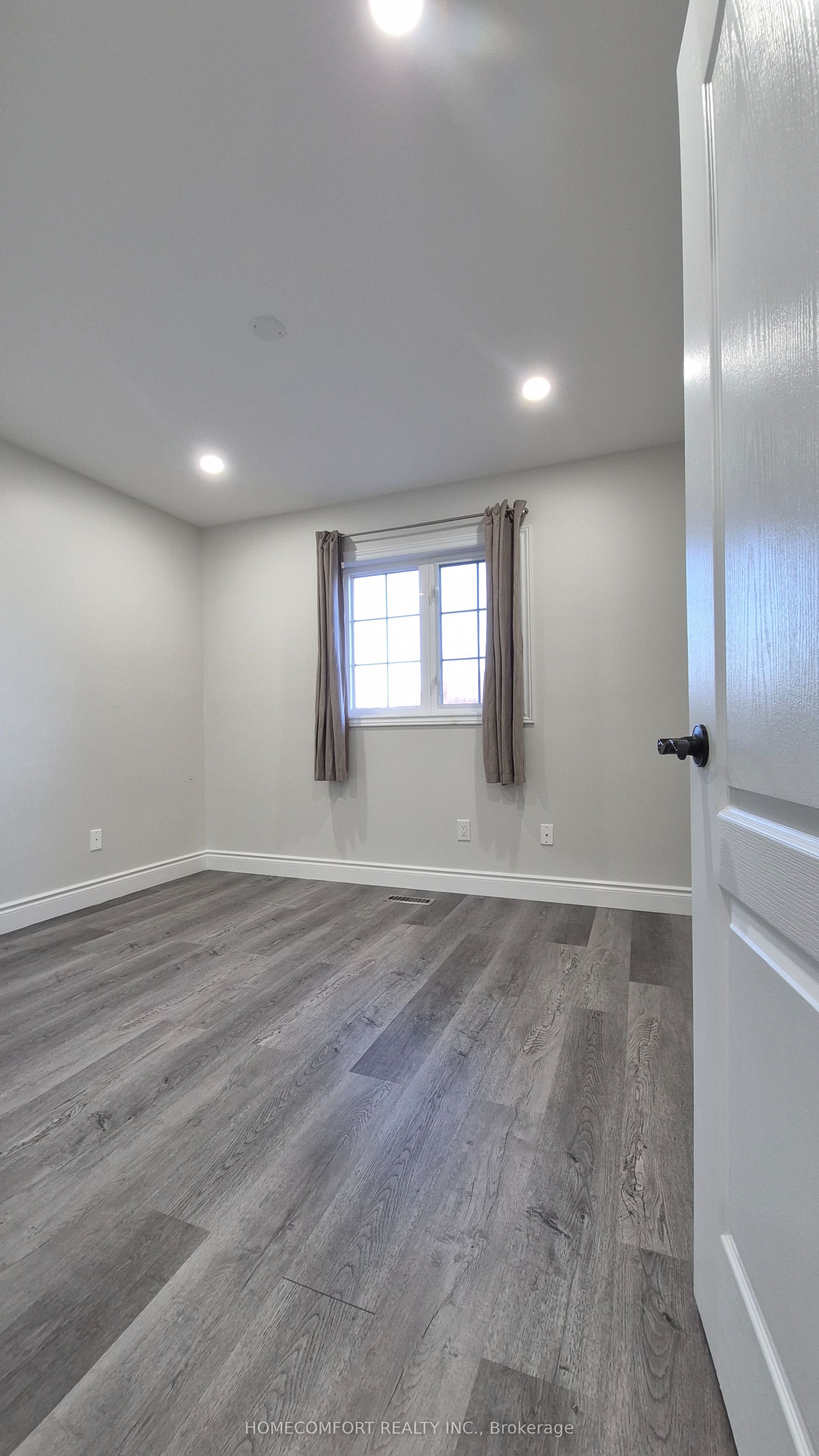 4 Caymus Street Property Photo 21