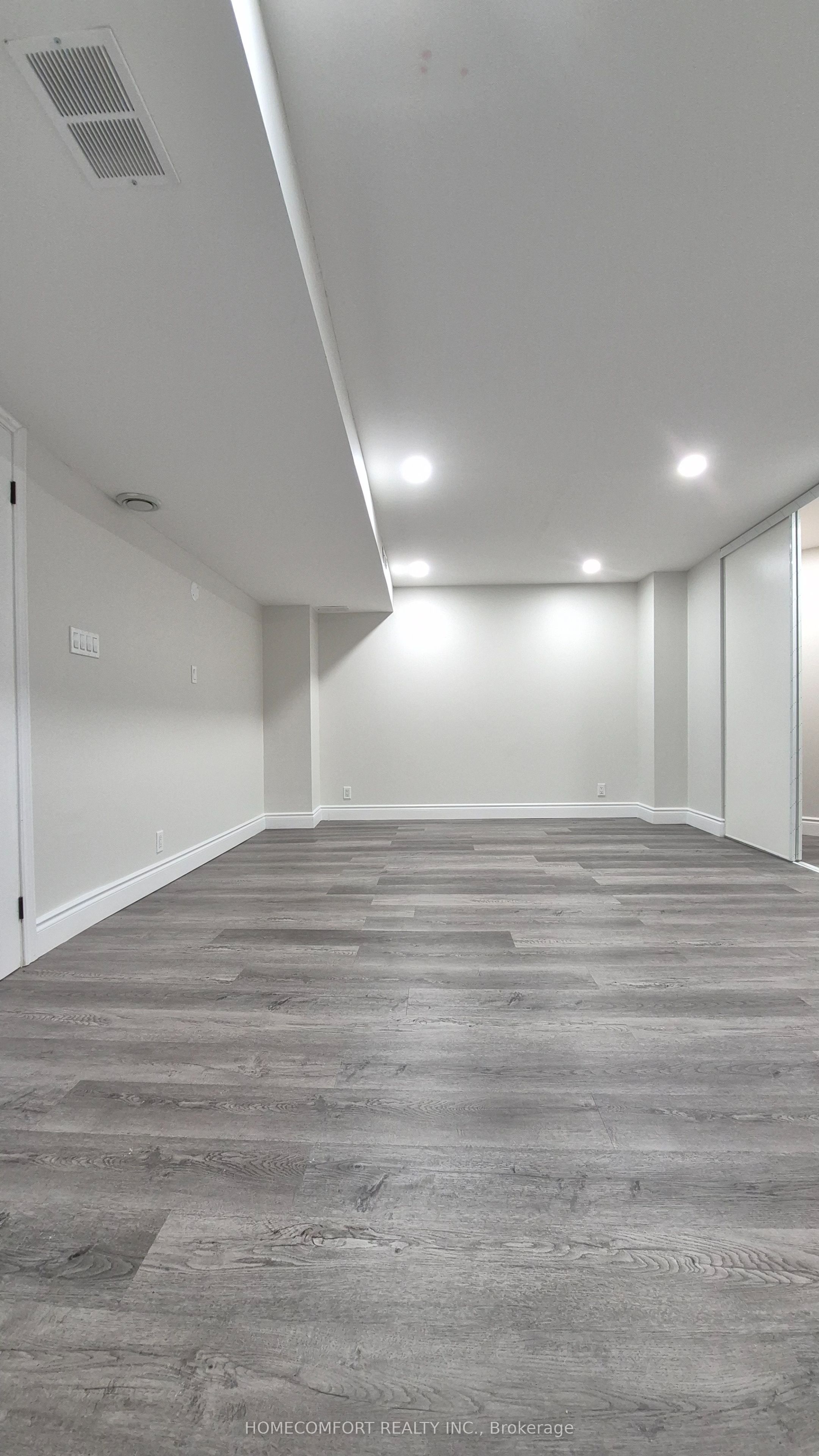 4 Caymus Street Property Photo 30