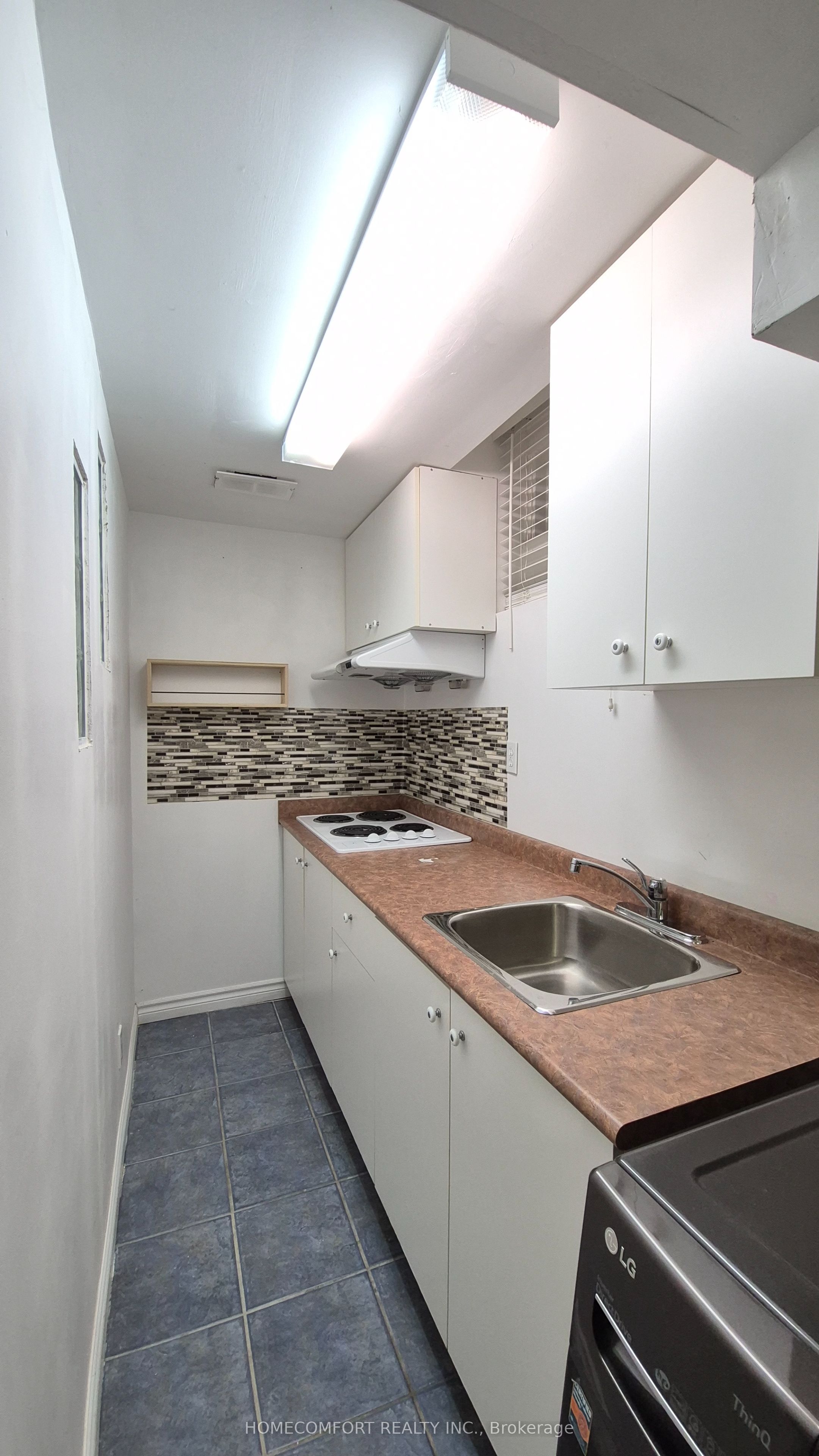 4 Caymus Street Property Photo 35