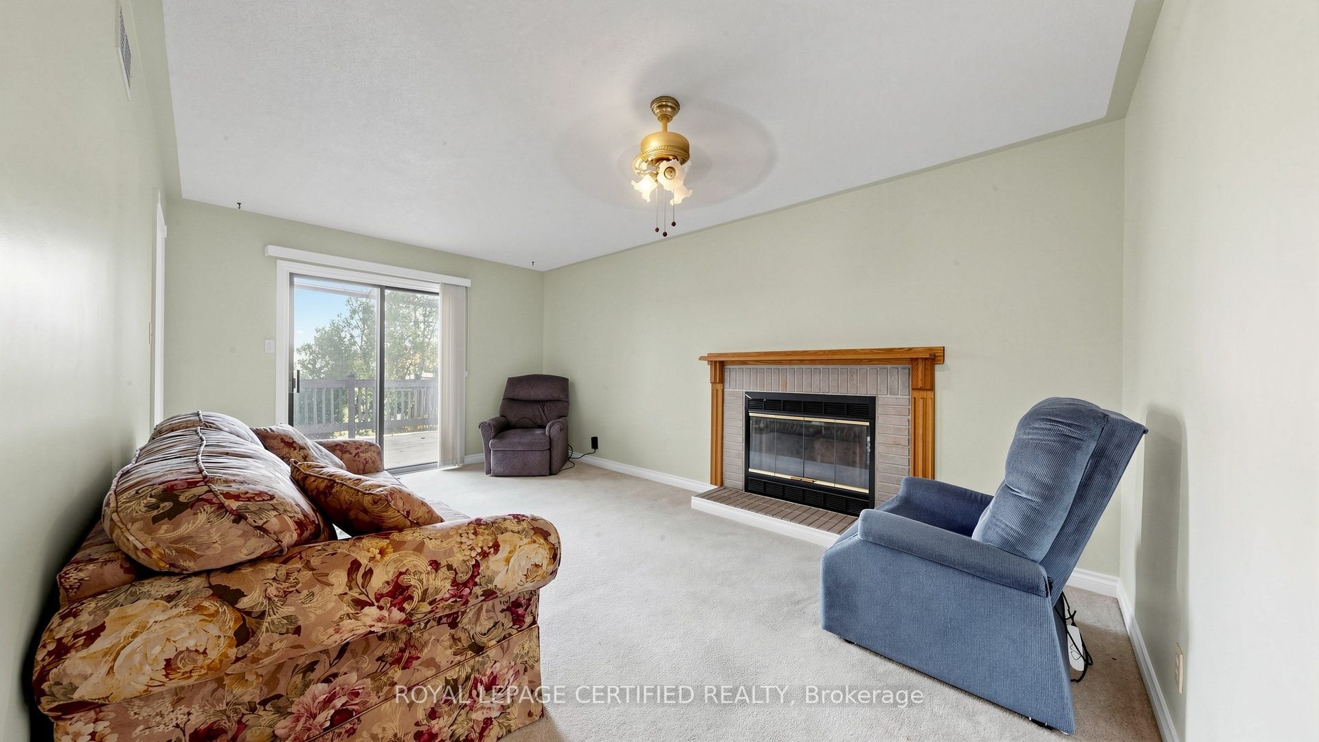 2 Gres Court Property Photo 8