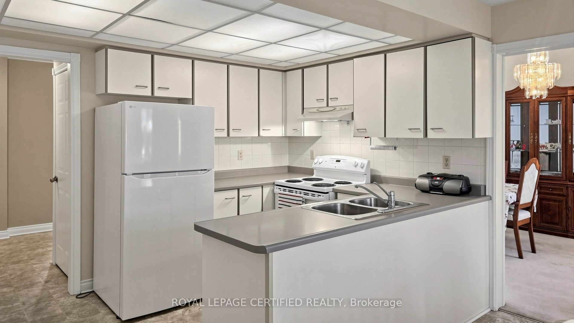 2 Gres Court Property Photo 18