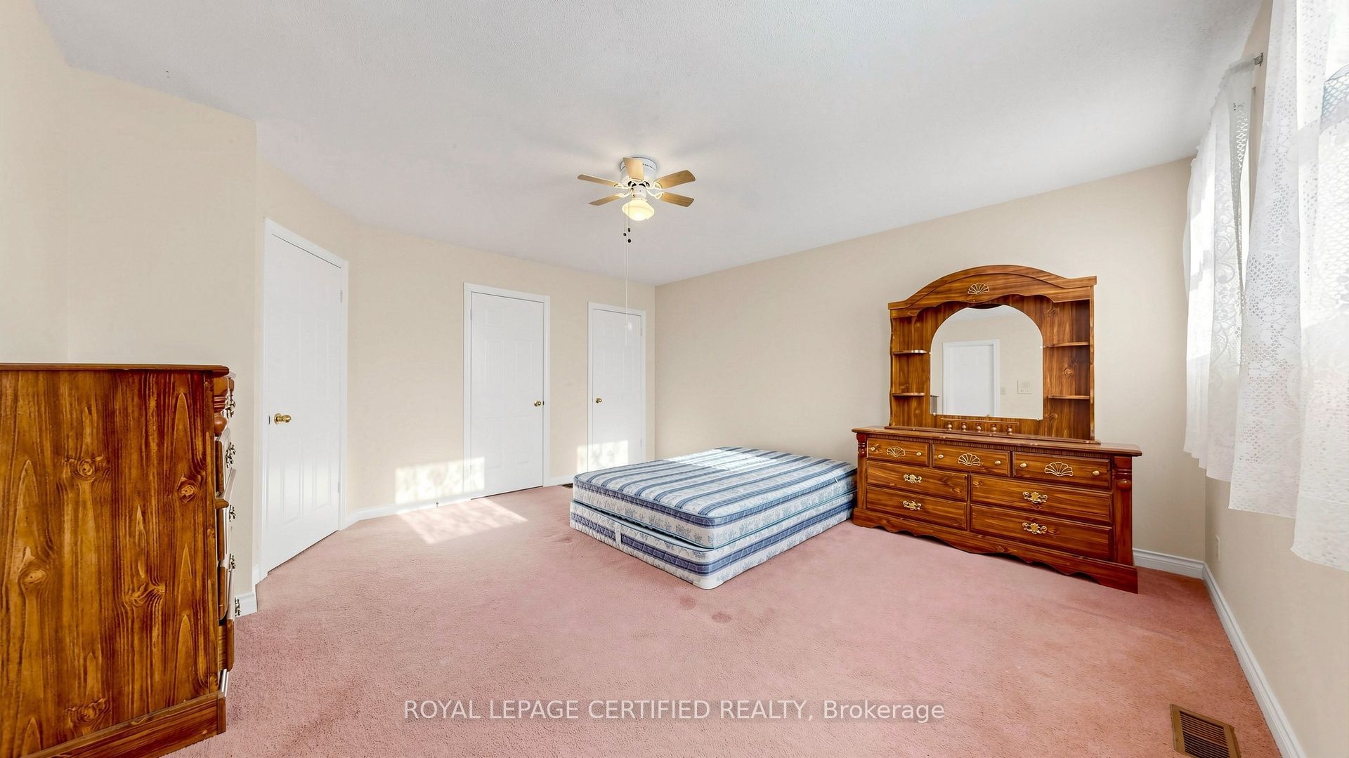 2 Gres Court Property Photo 29