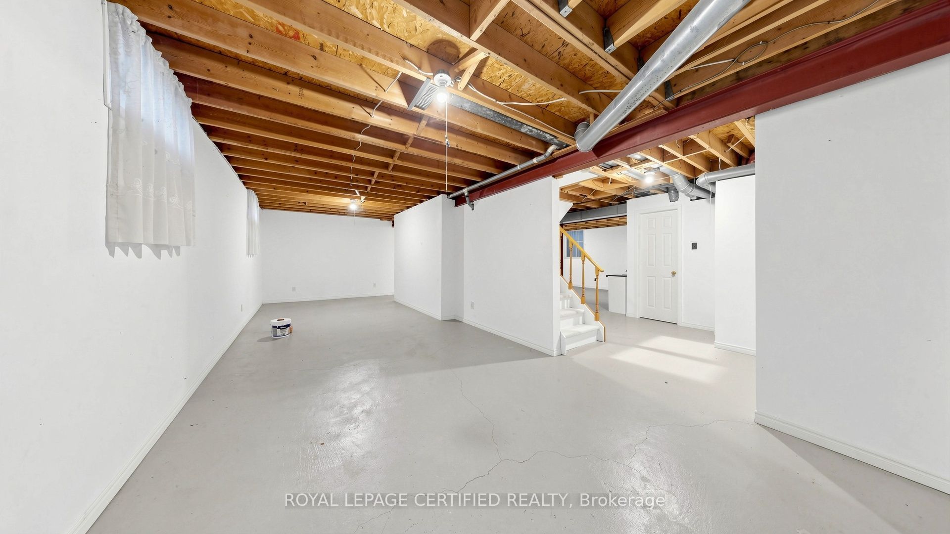 2 Gres Court Property Photo 40