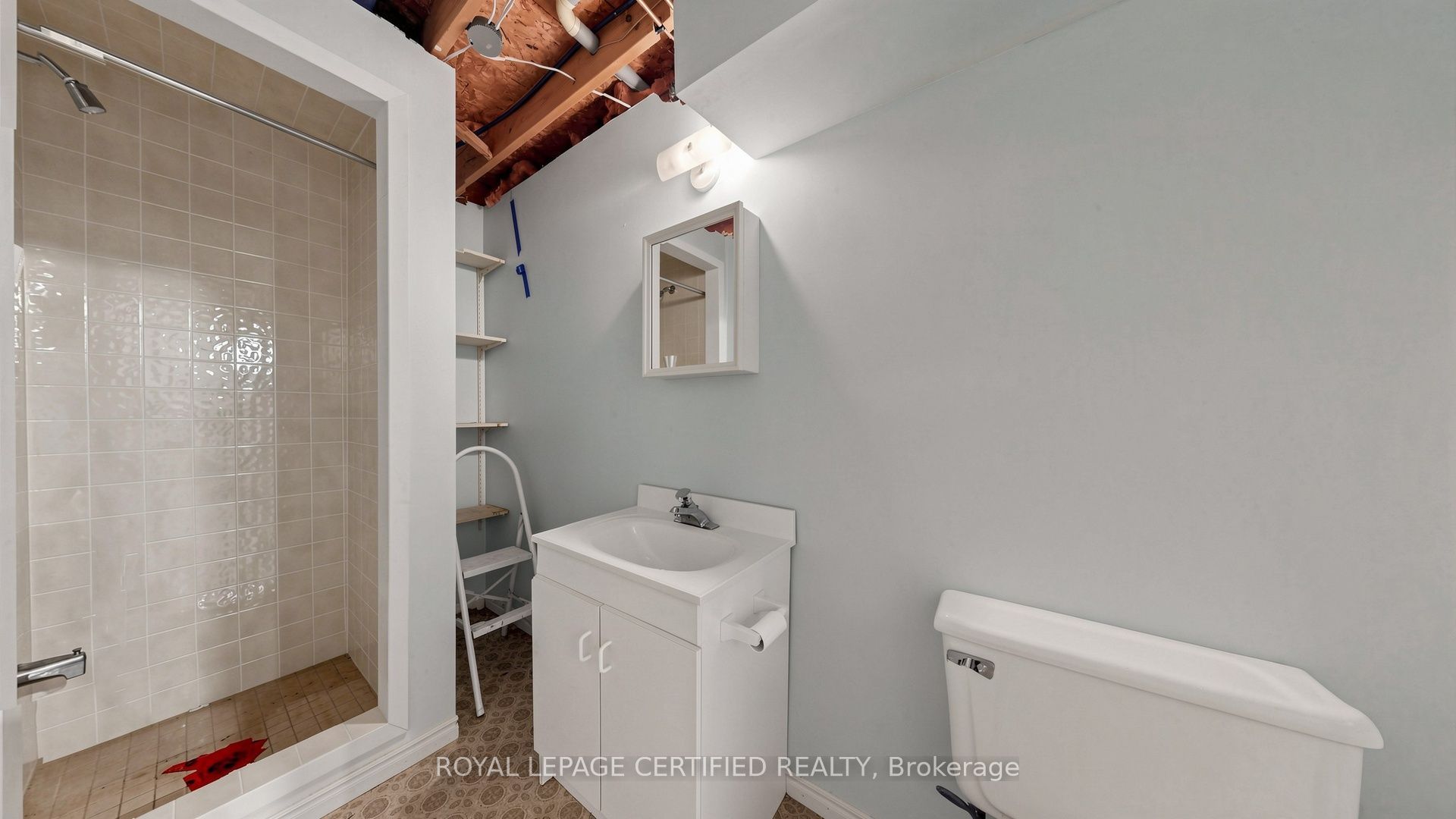 2 Gres Court Property Photo 43