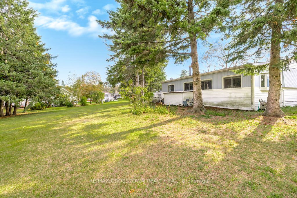 2 Tamarack Court Property Photo 33
