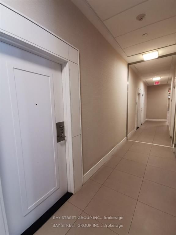 9191 Yonge Street 106 Sw Property Photo 6