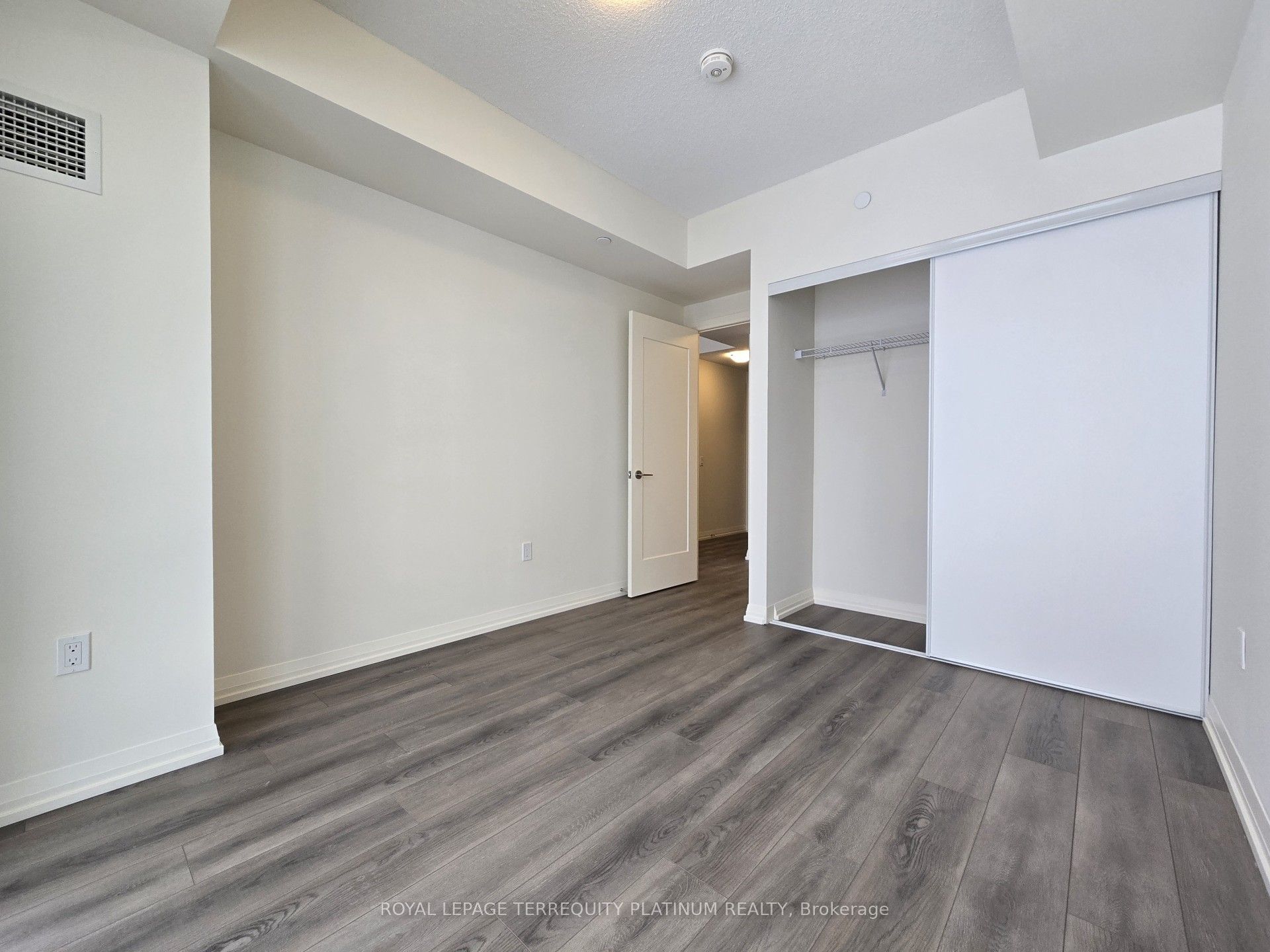 27 Korda Gate 1708 Property Photo 20
