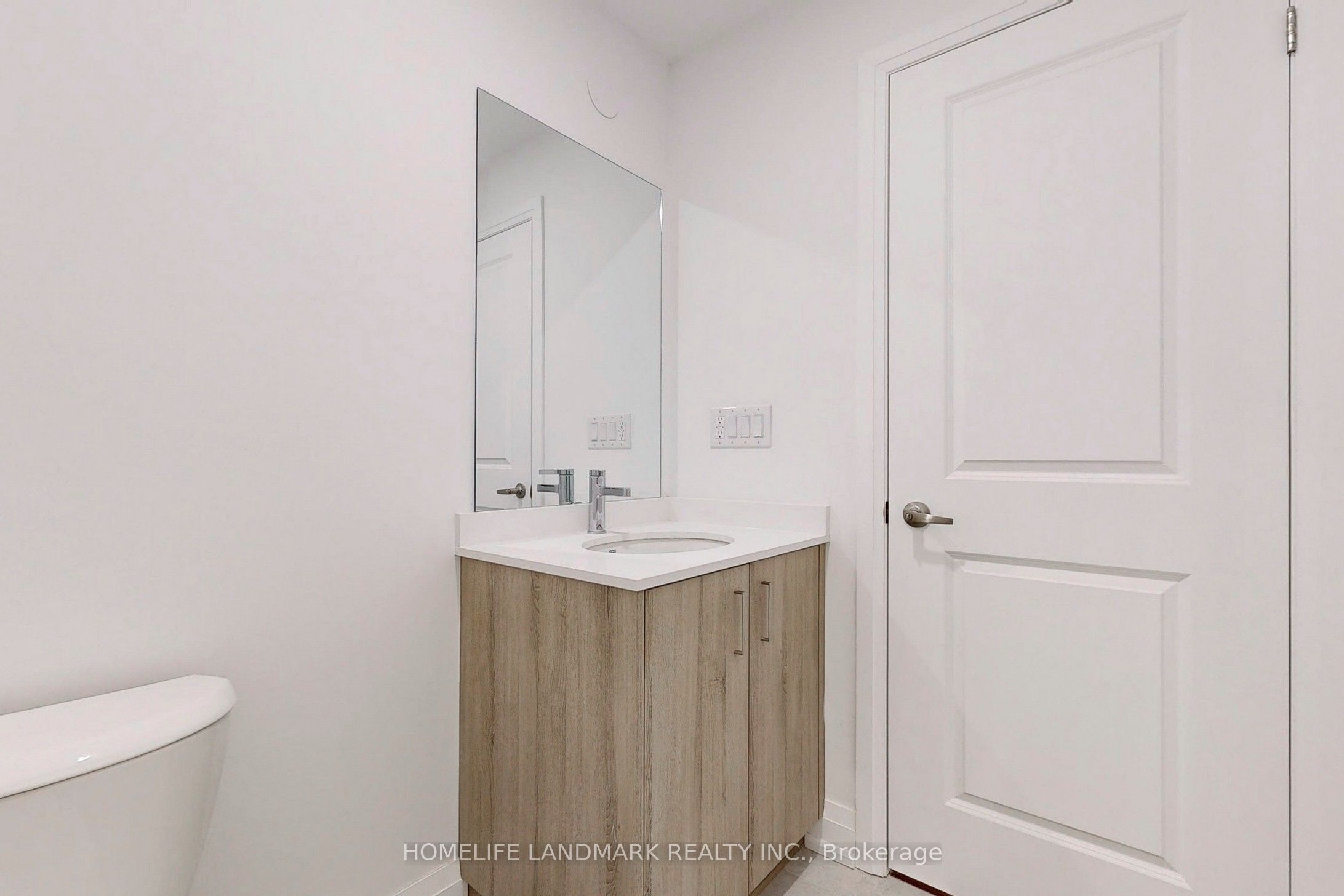 22 Persica Street Lower Property Photo 6