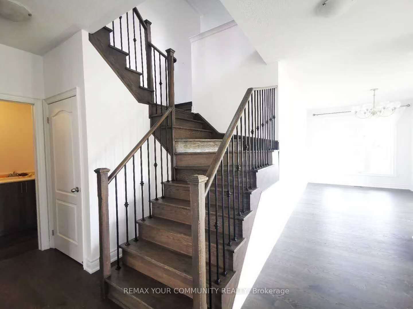 4 Beebalm Lane Property Photo 6