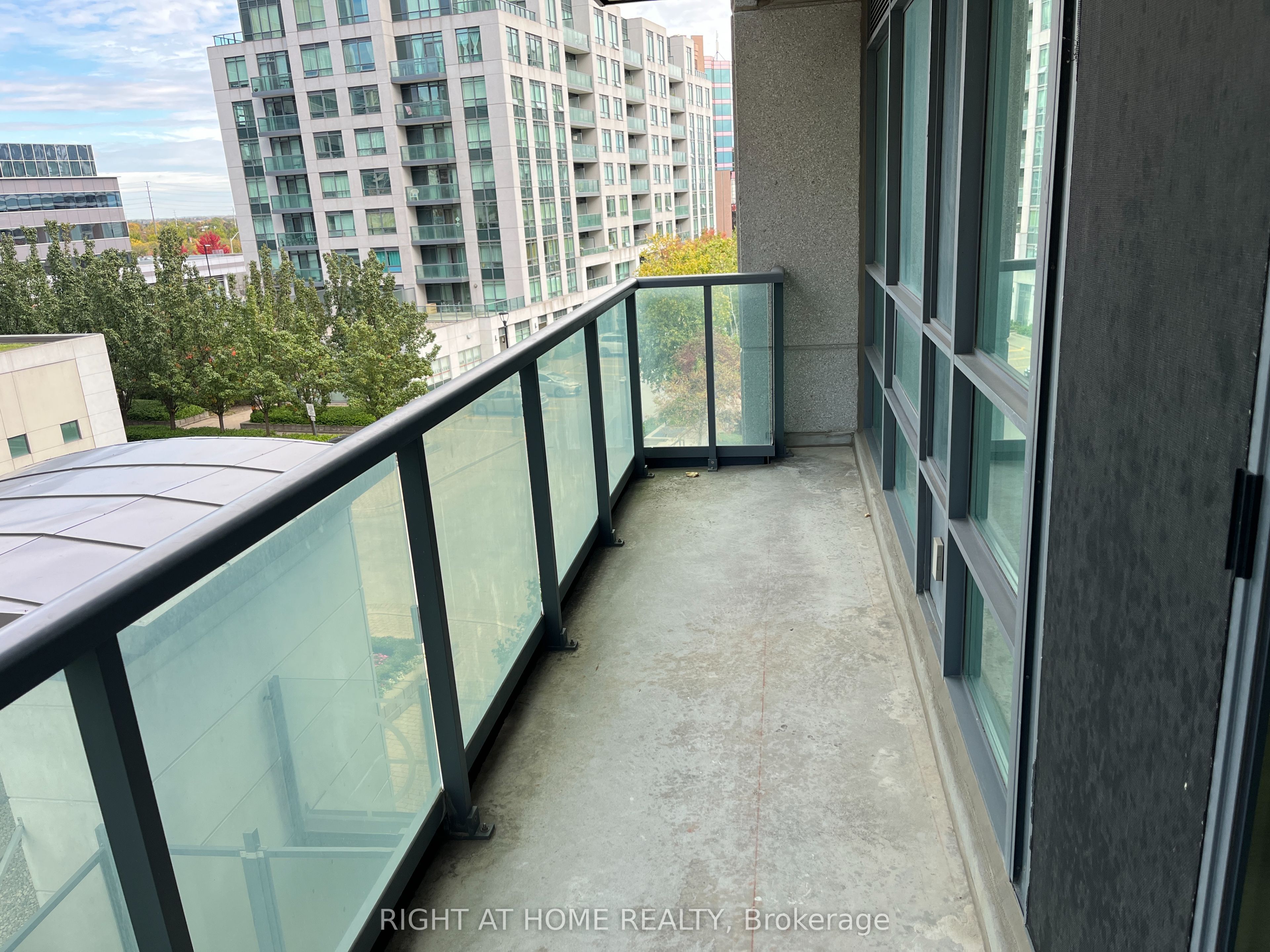 75 South Town Centre Boulevard 509 Property Photo 10