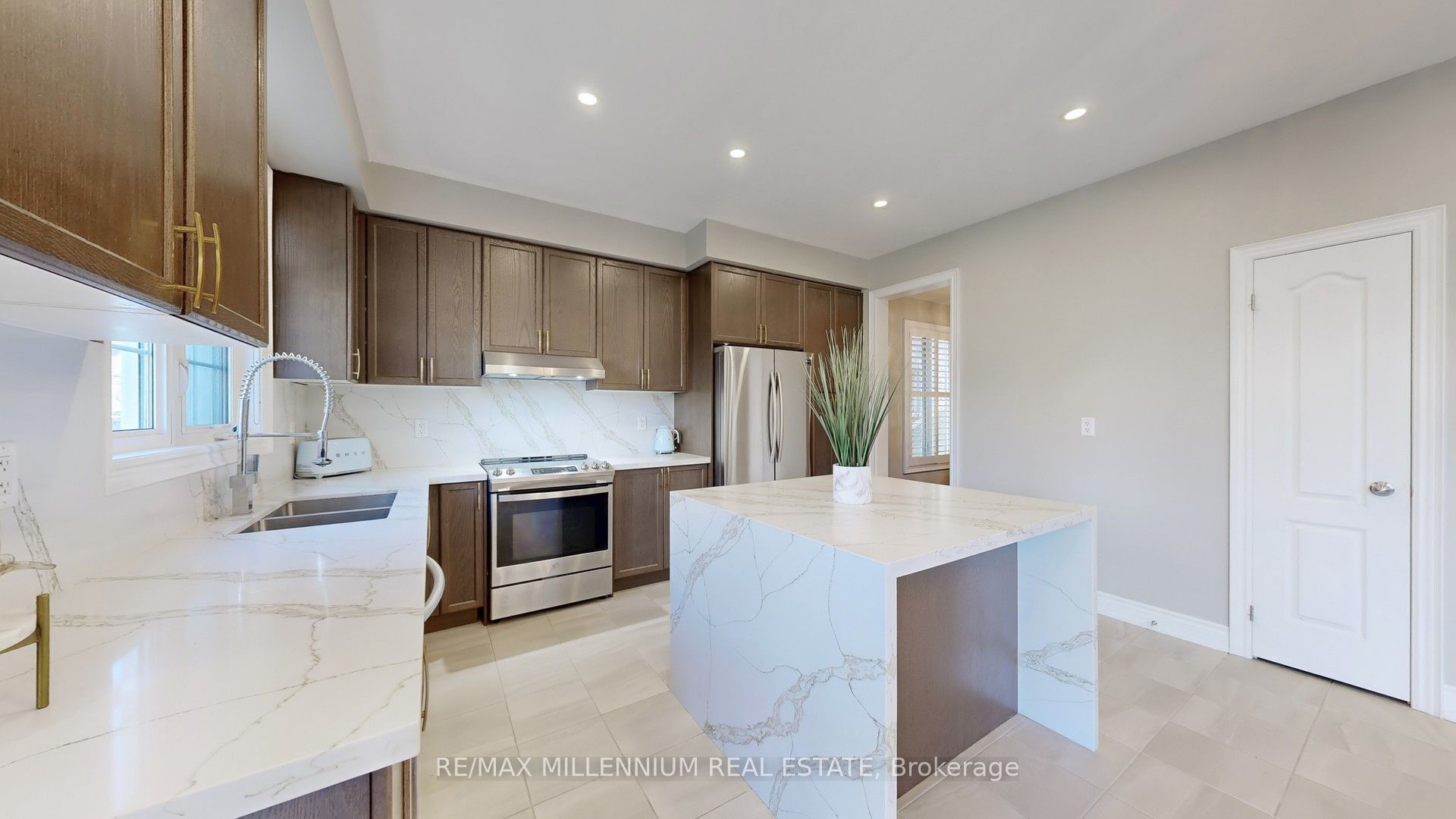 845 Langford Boulevard Property Photo 15