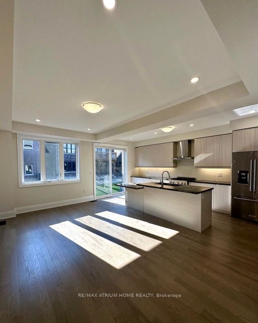 88 Tempel Street Property Photo 2