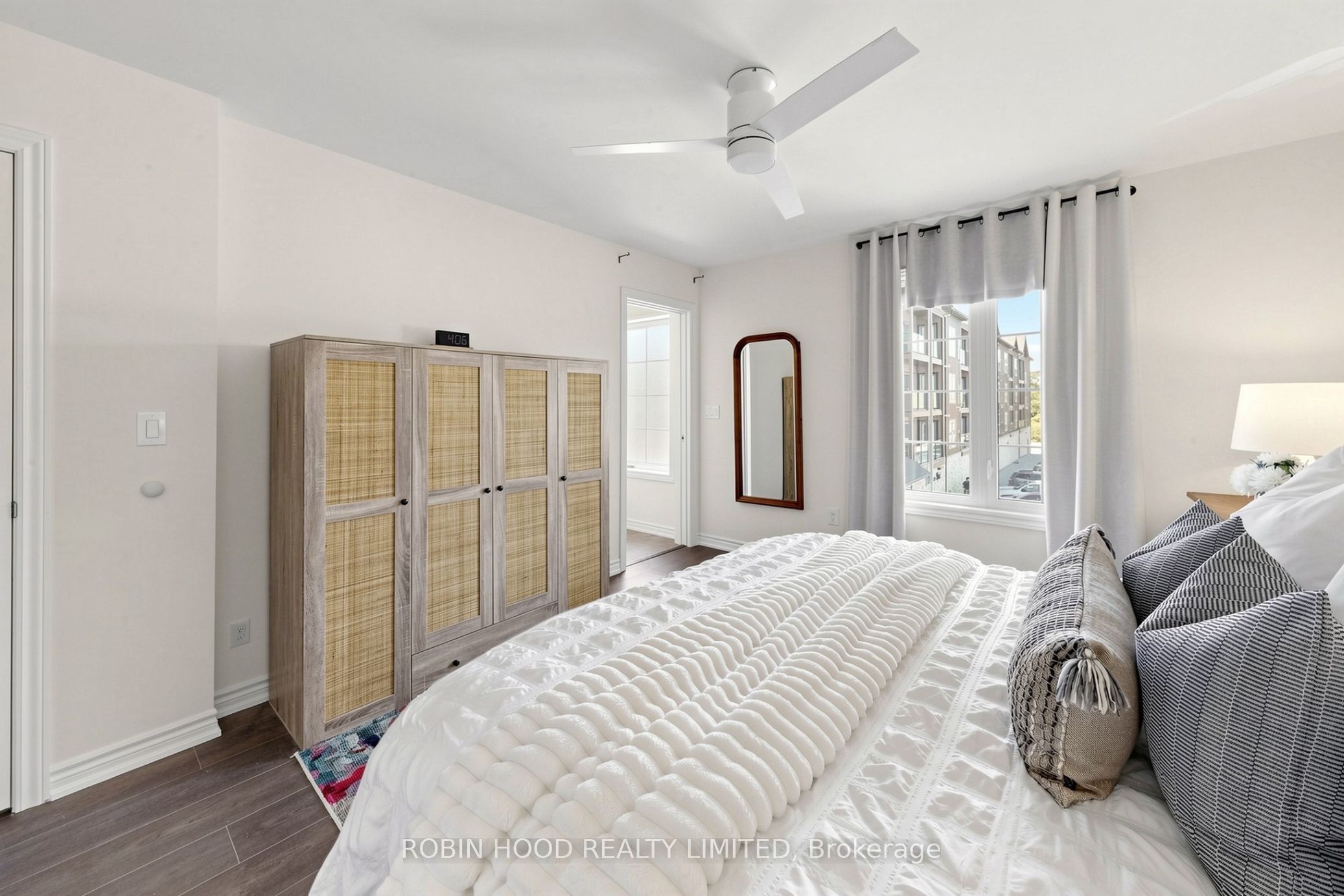 110 Grew Boulevard 7 Property Photo 10