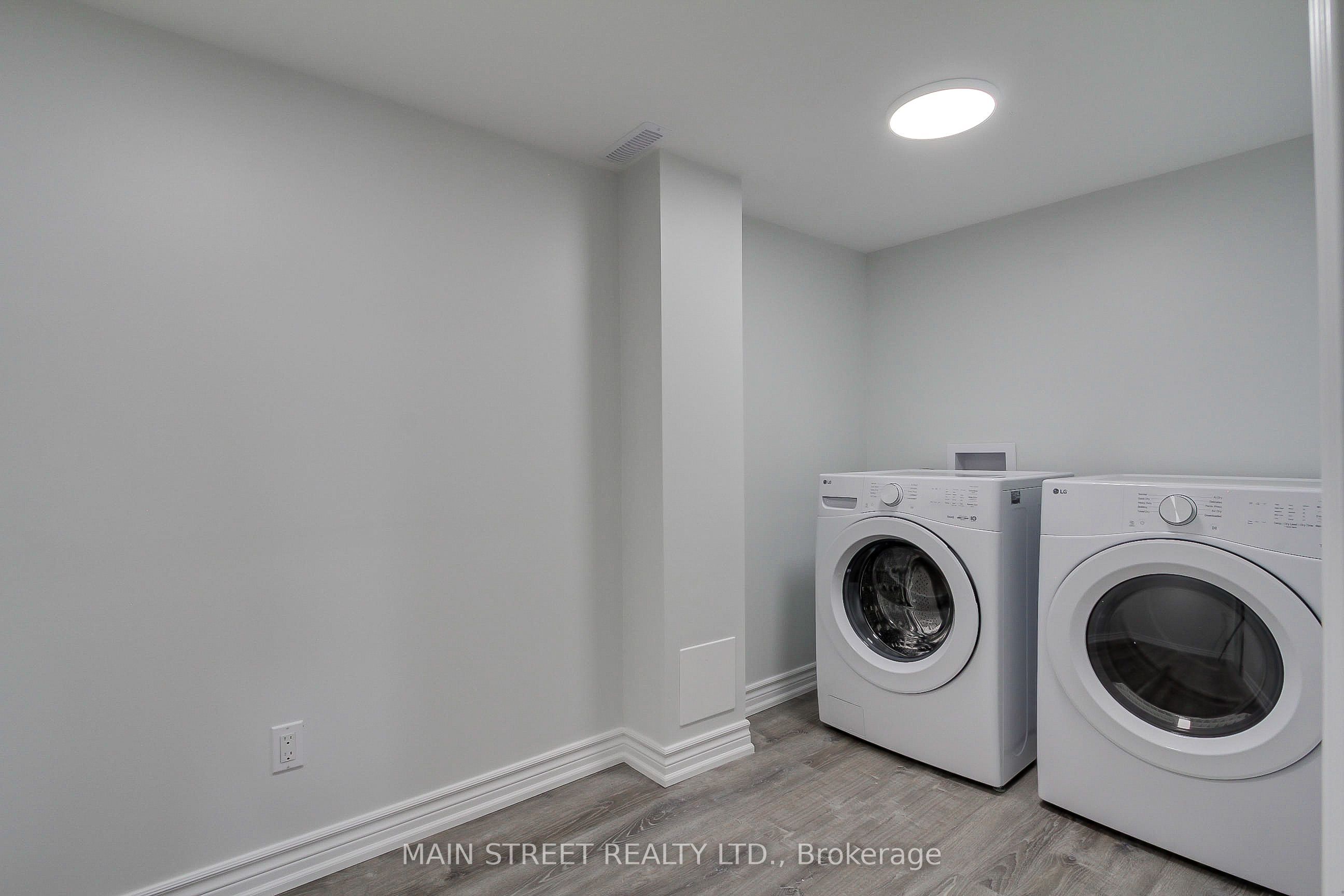 83 Laurendale Avenue Property Photo 19