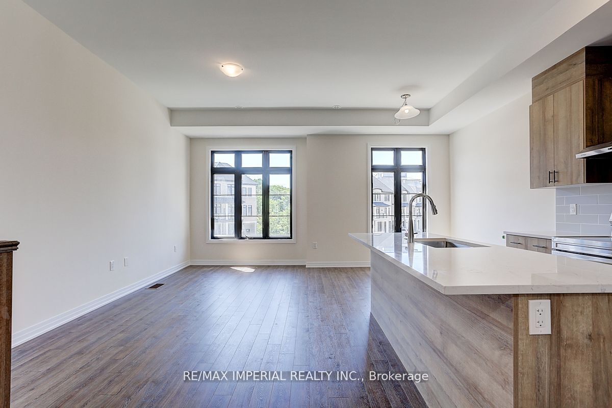113 De La Roche Drive Property Photo 4