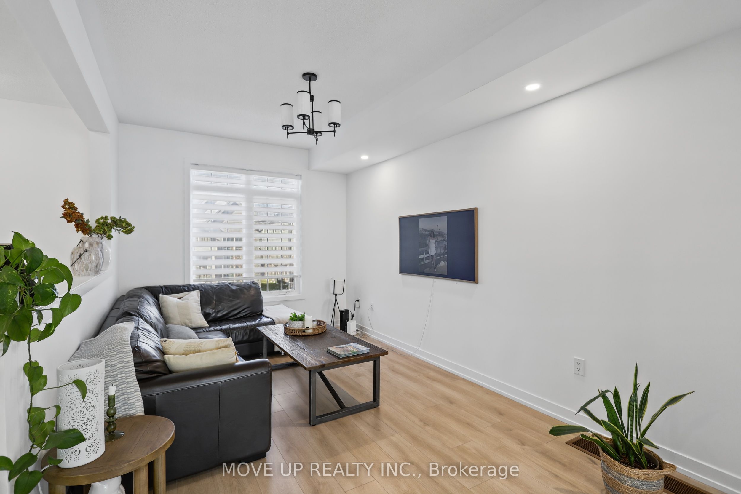 9 Andrew Knowles Lane S Property Photo 6