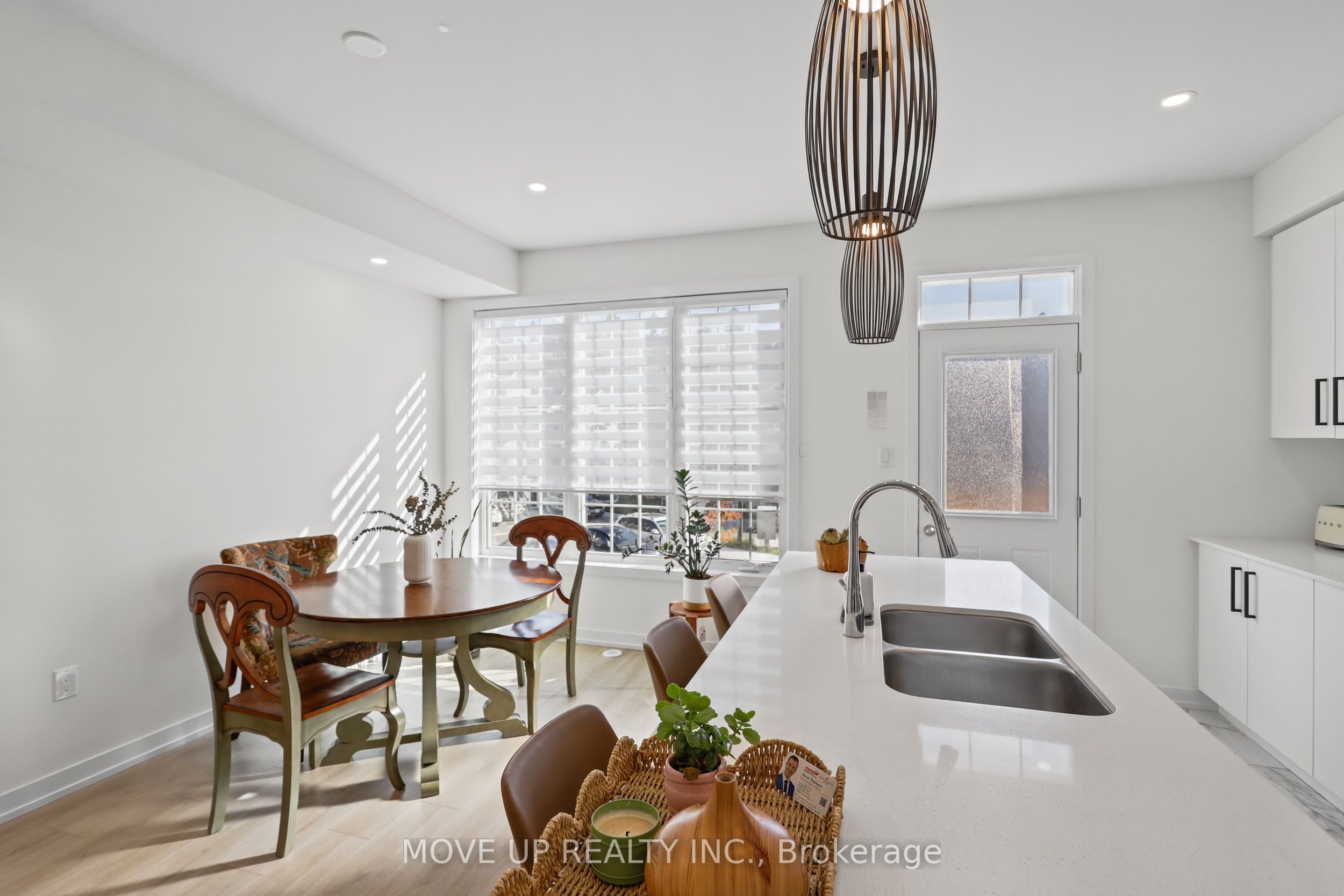 9 Andrew Knowles Lane S Property Photo 13