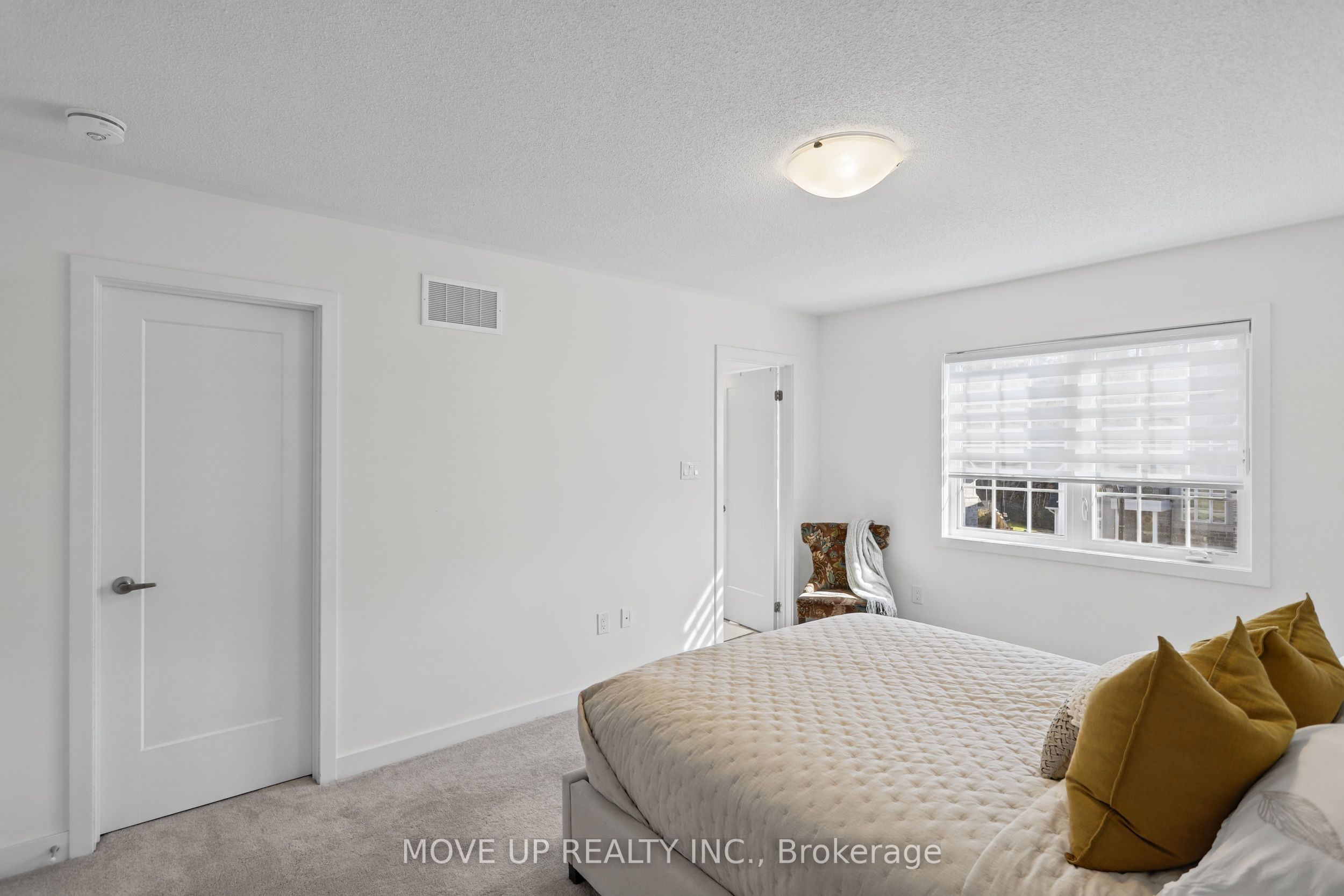 9 Andrew Knowles Lane S Property Photo 22