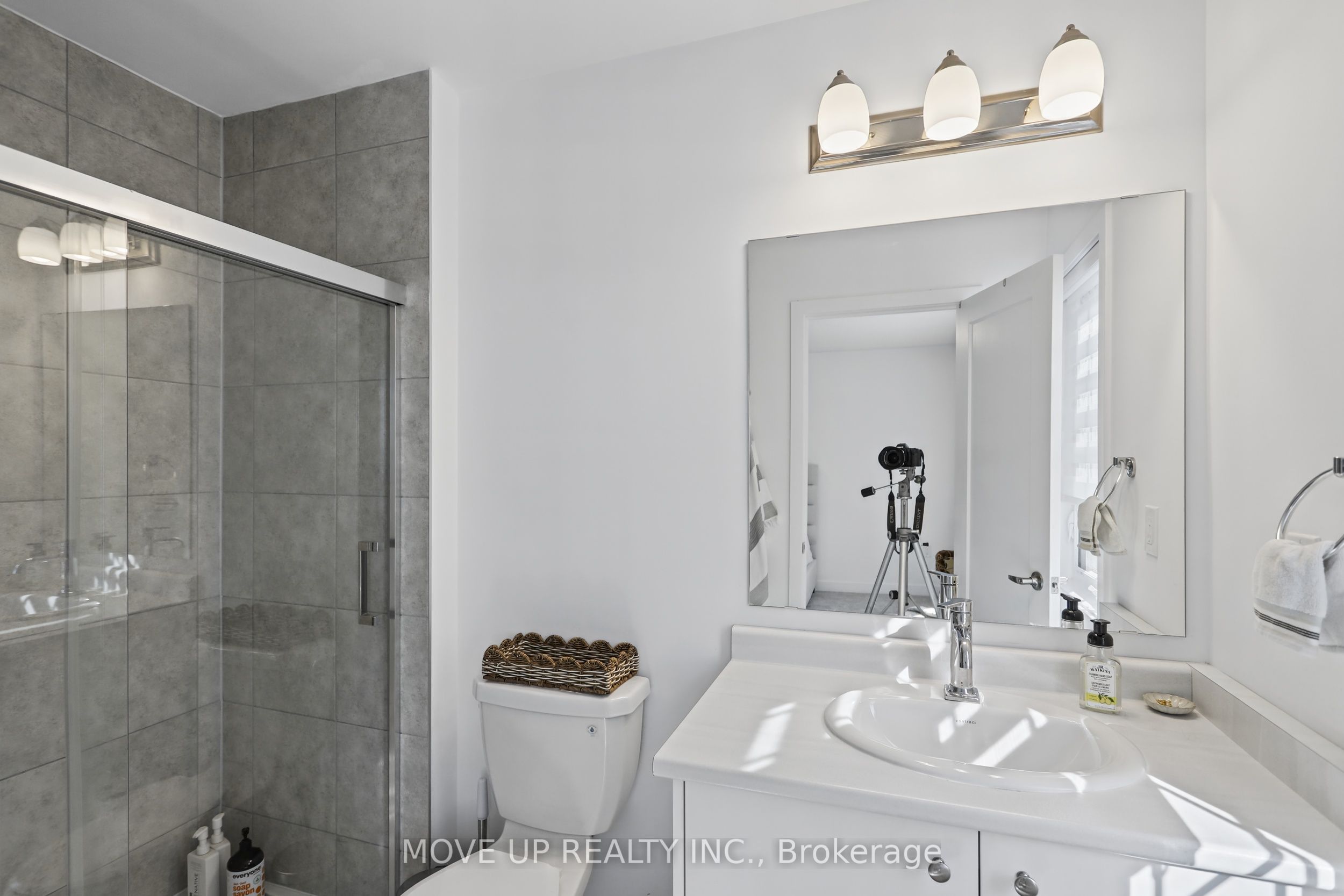 9 Andrew Knowles Lane S Property Photo 23