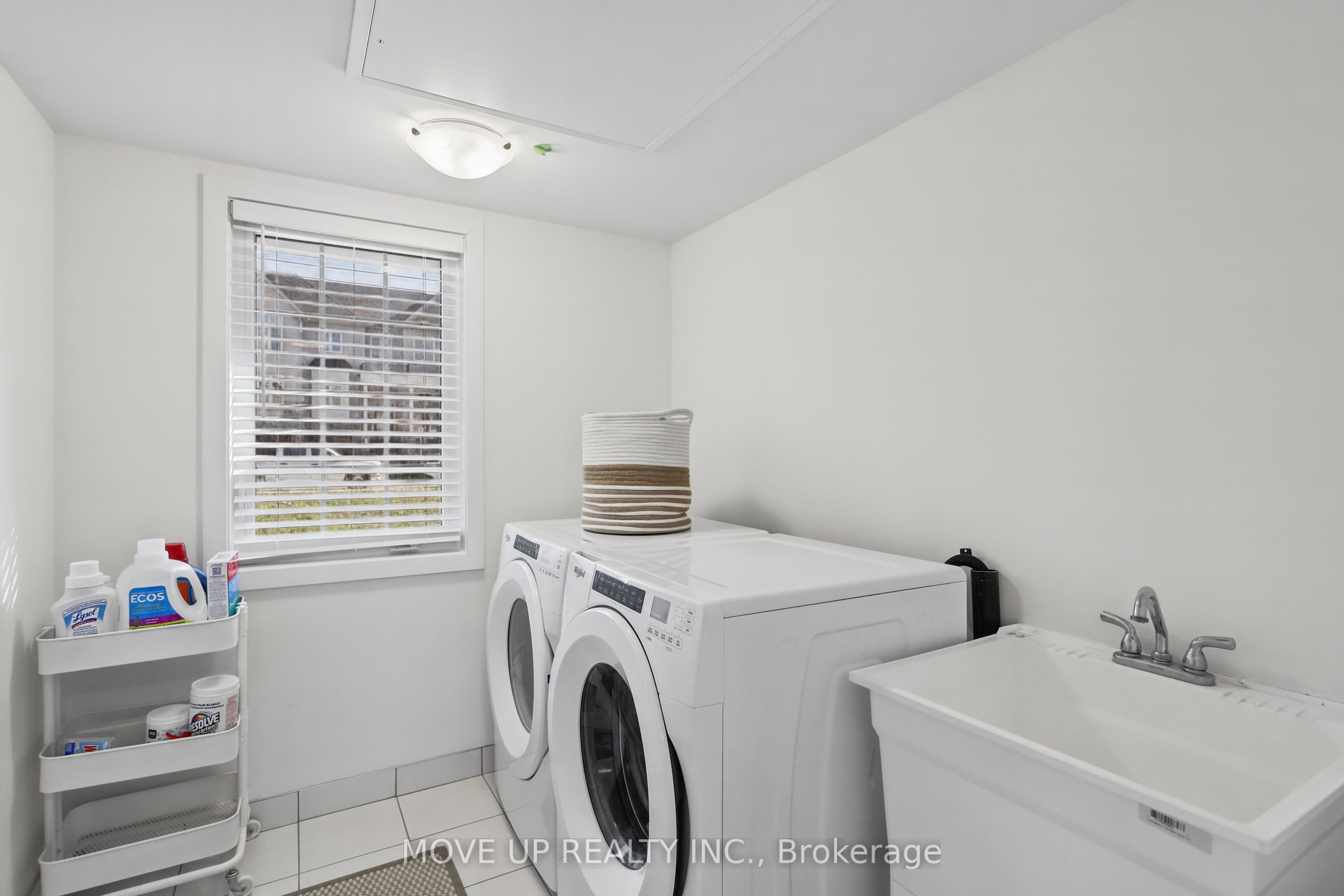 9 Andrew Knowles Lane S Property Photo 28