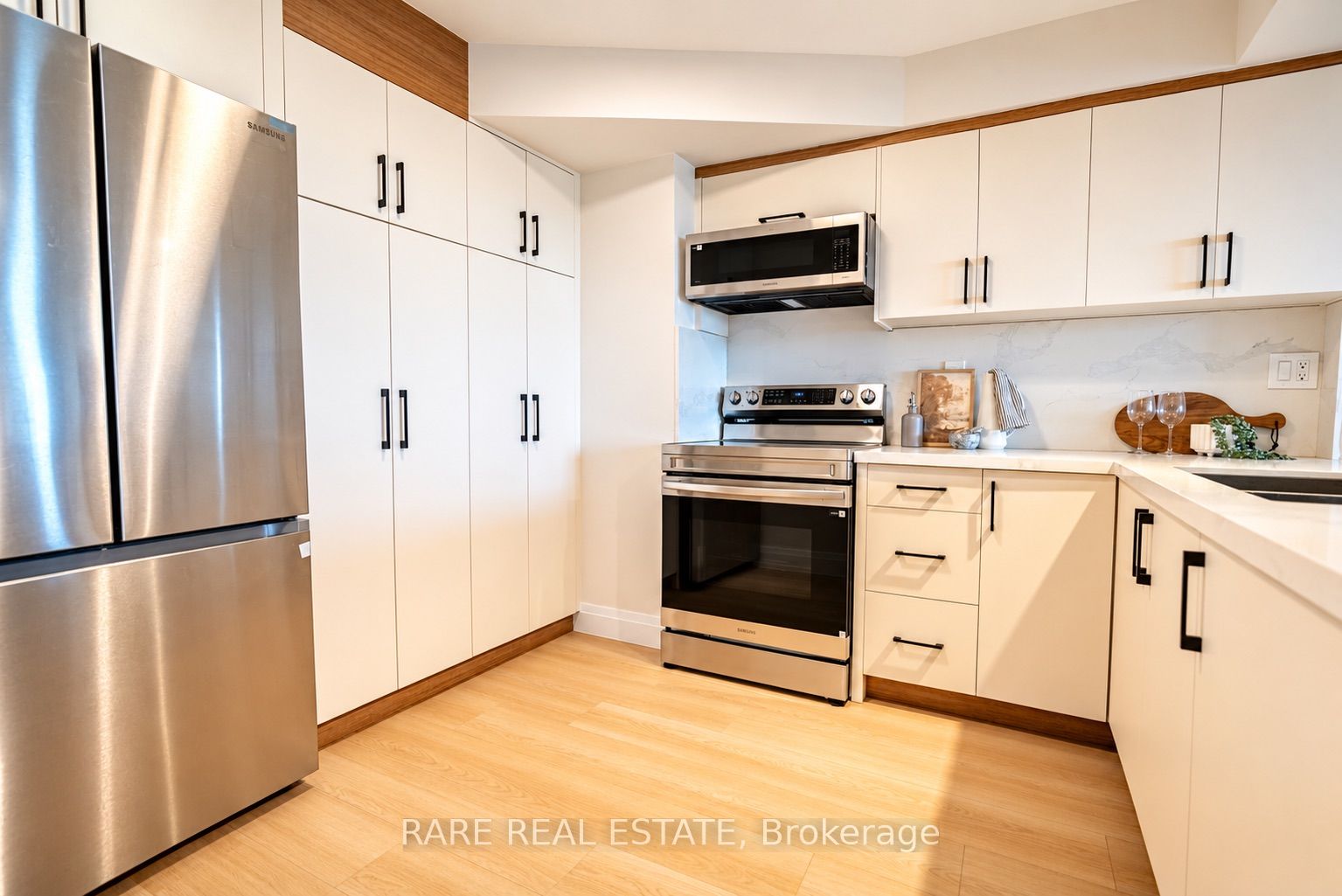 7300 Yonge Street 1012 Property Photo 8