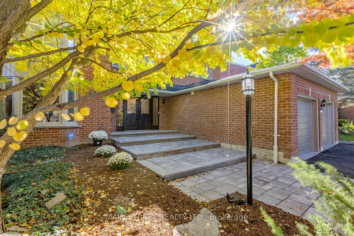 22 Mcclenny Drive N Property Photo 2