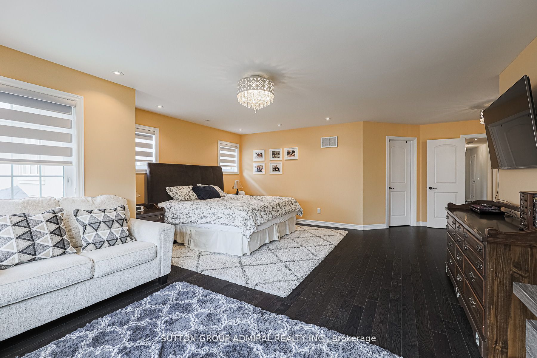 163 Heintzman Crescent Property Photo 19
