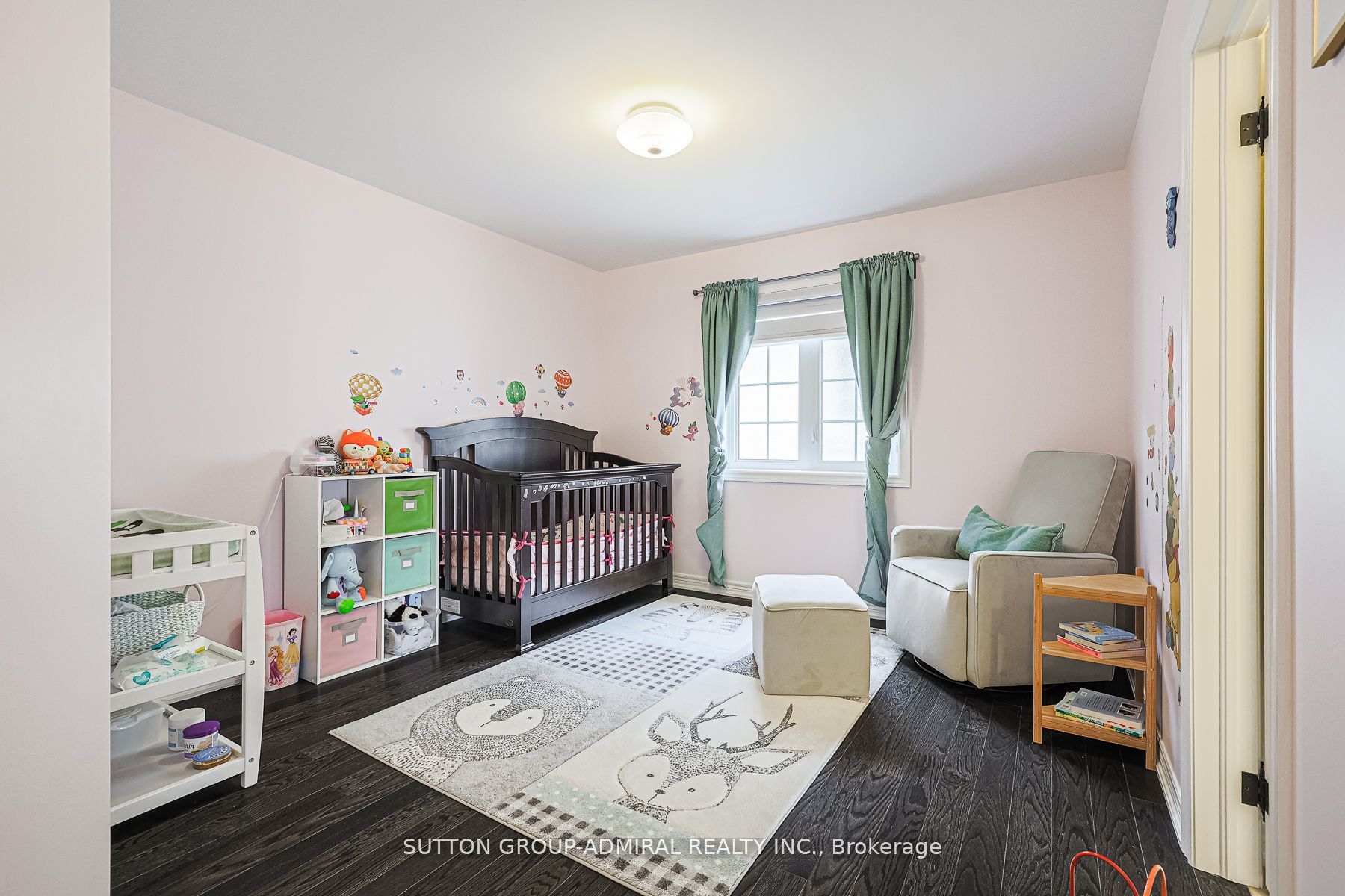 163 Heintzman Crescent Property Photo 26