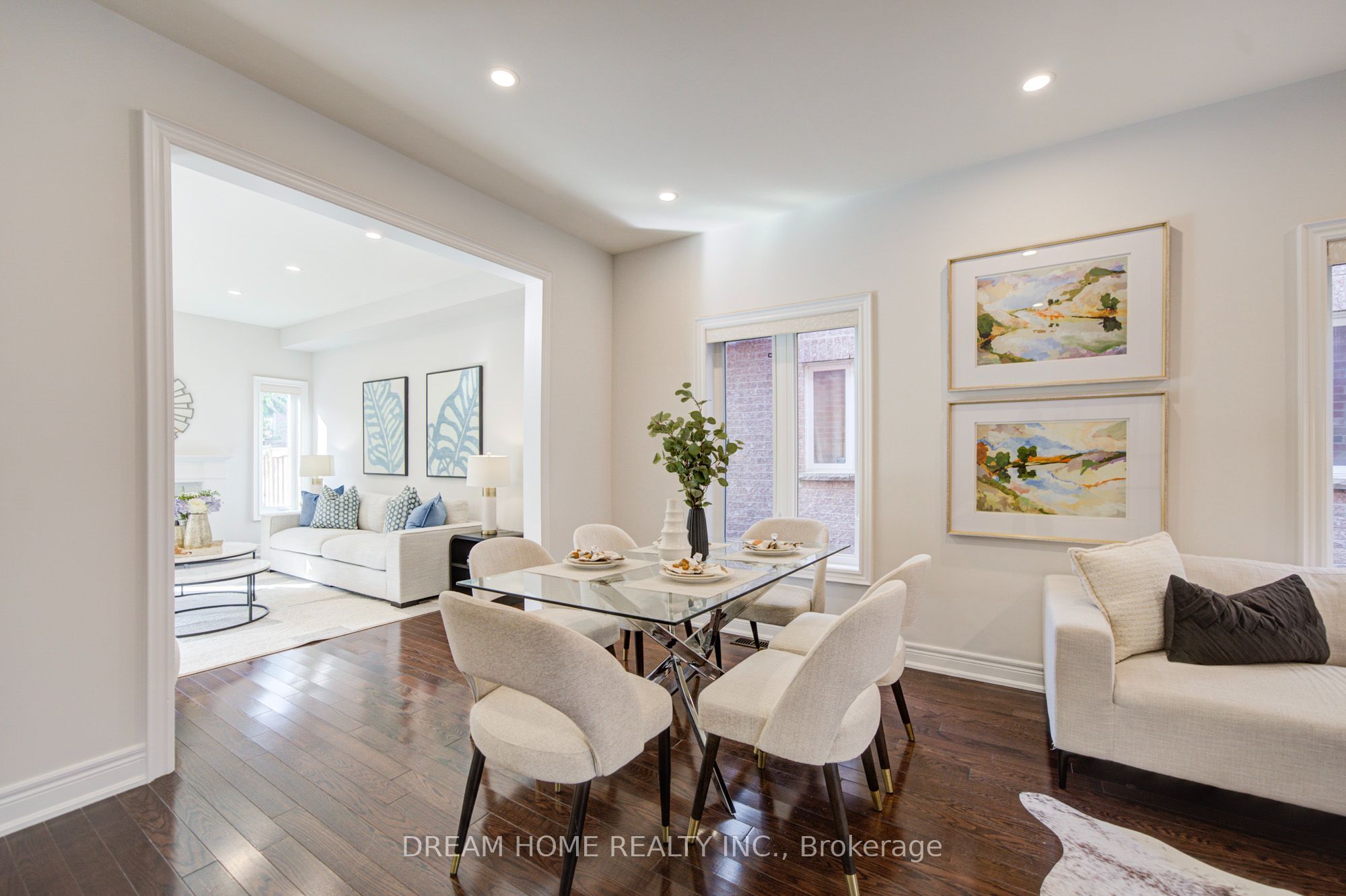 36 Everett Street Property Photo 8