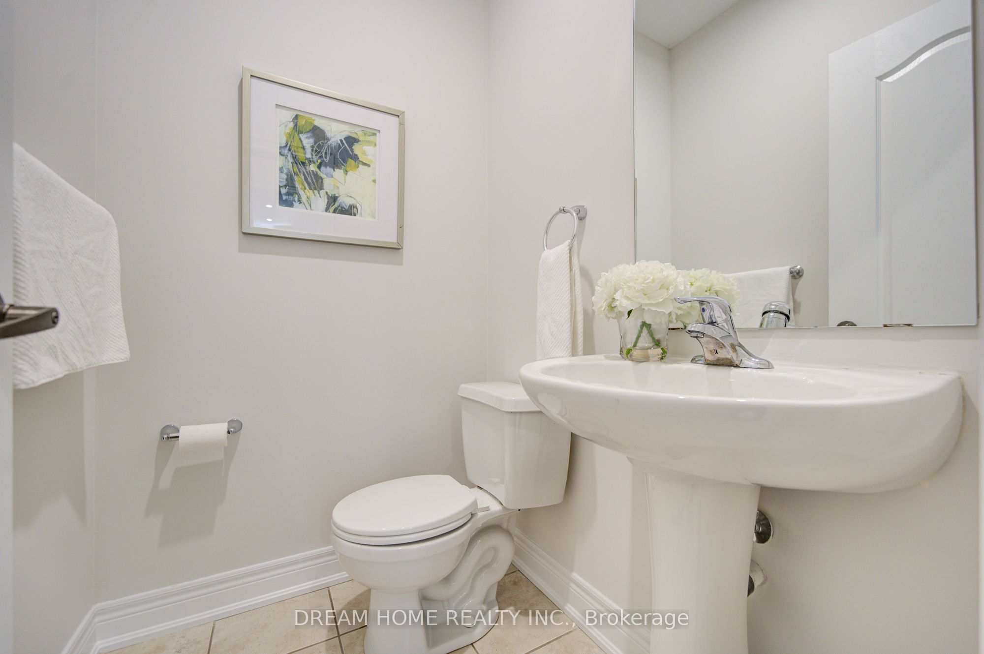 36 Everett Street Property Photo 12