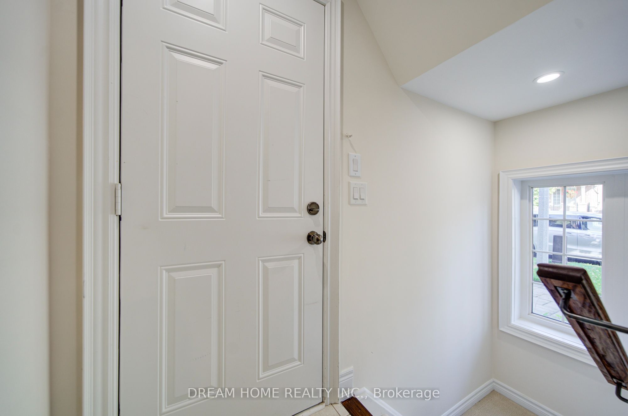 36 Everett Street Property Photo 36