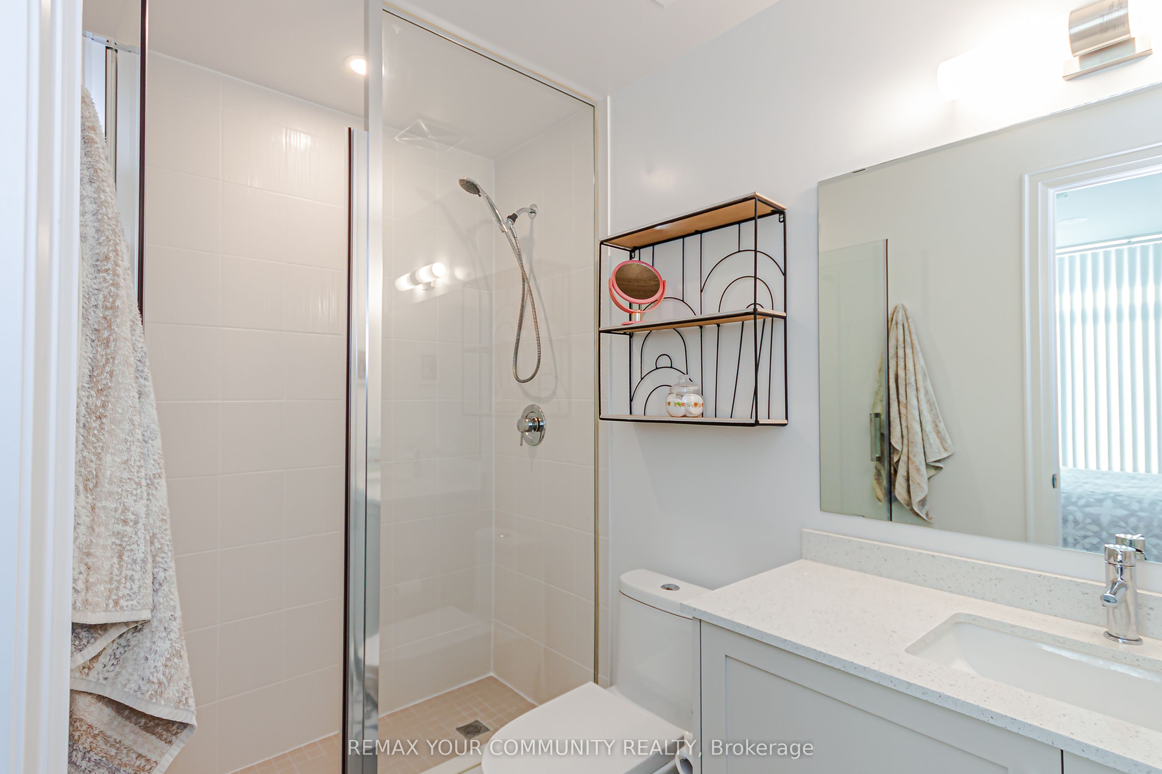 10 Gatineau Drive 309 Property Photo 17