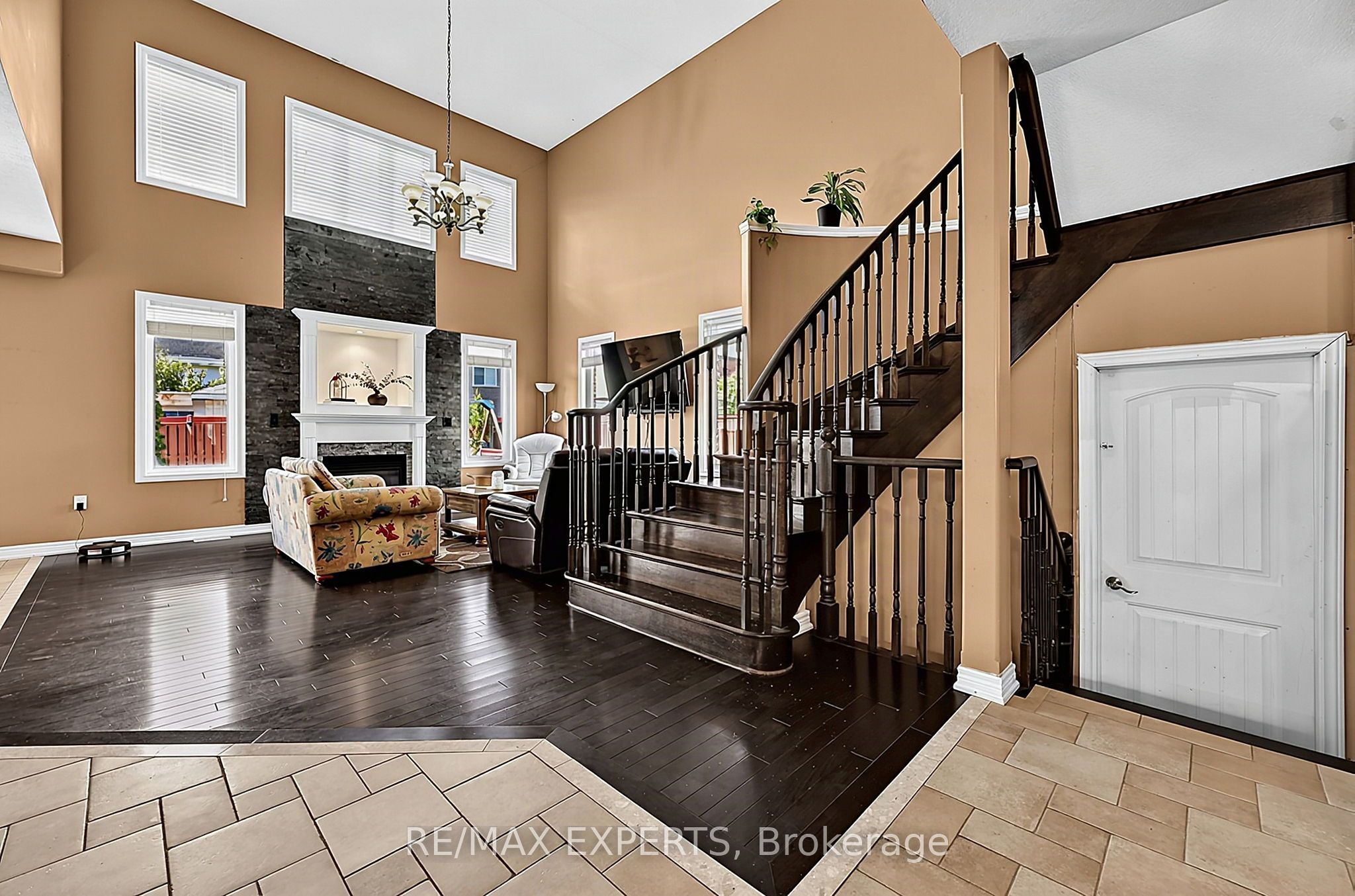 1171 Gina Street Property Photo 11