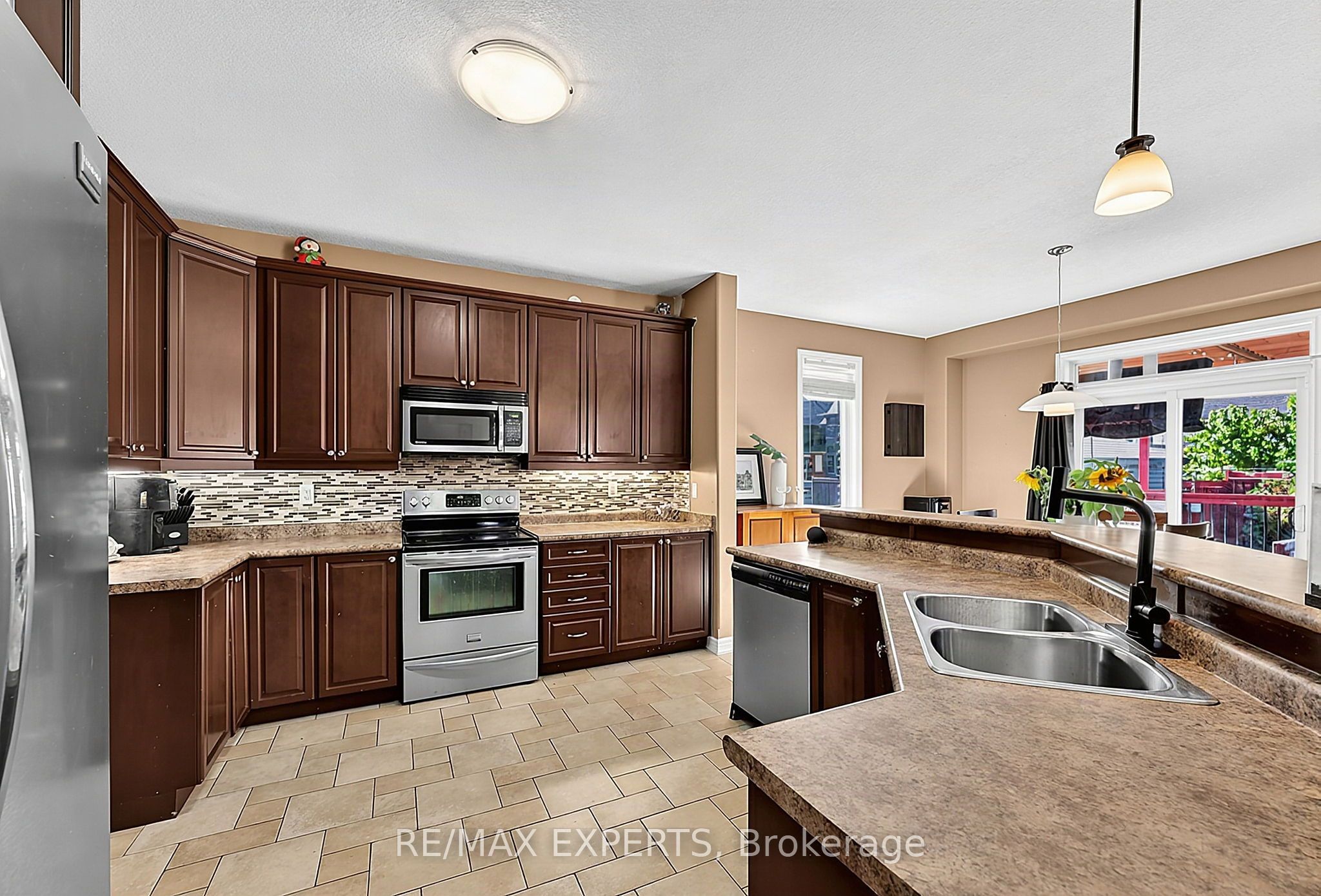 1171 Gina Street Property Photo 14