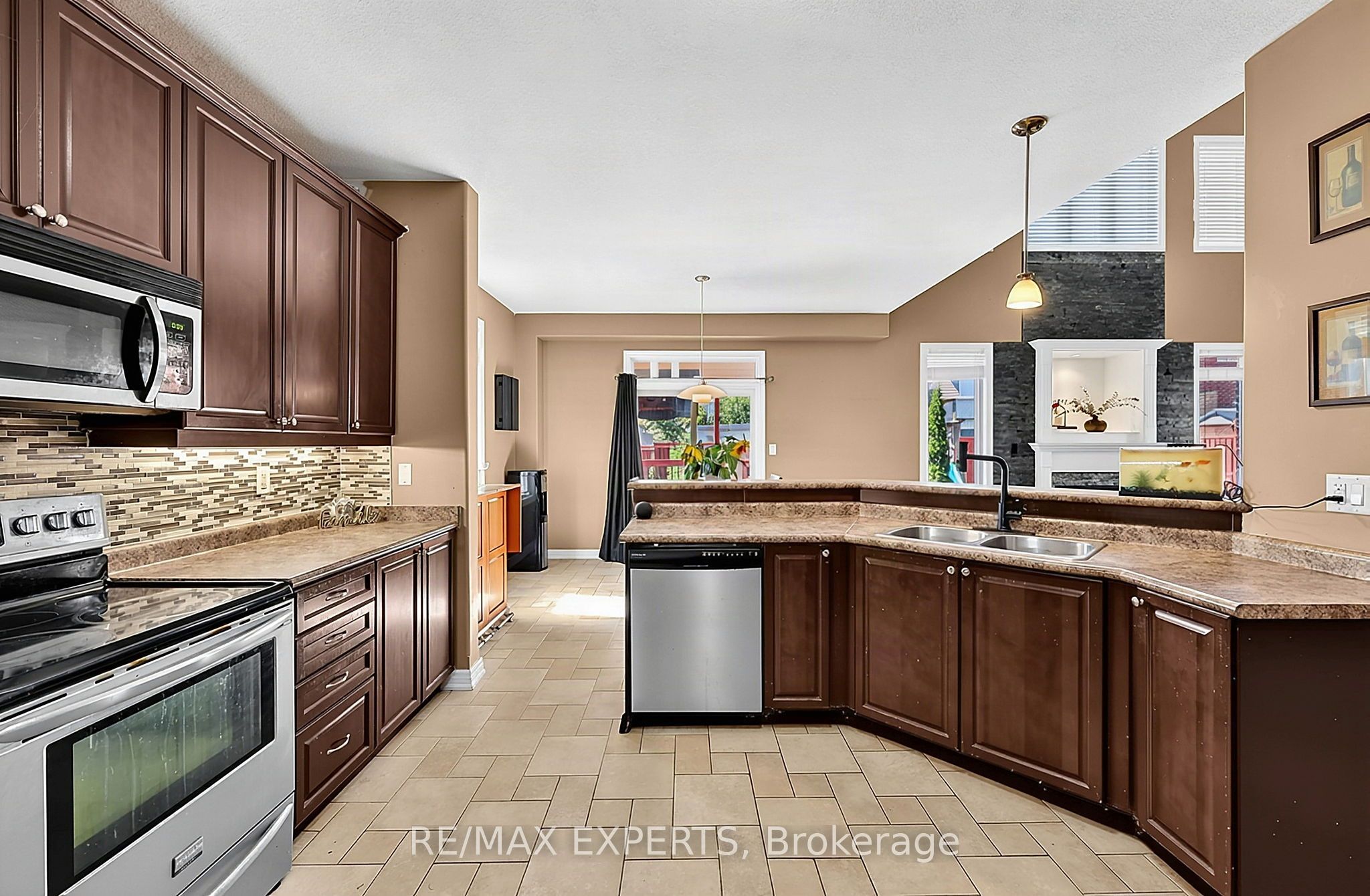 1171 Gina Street Property Photo 15