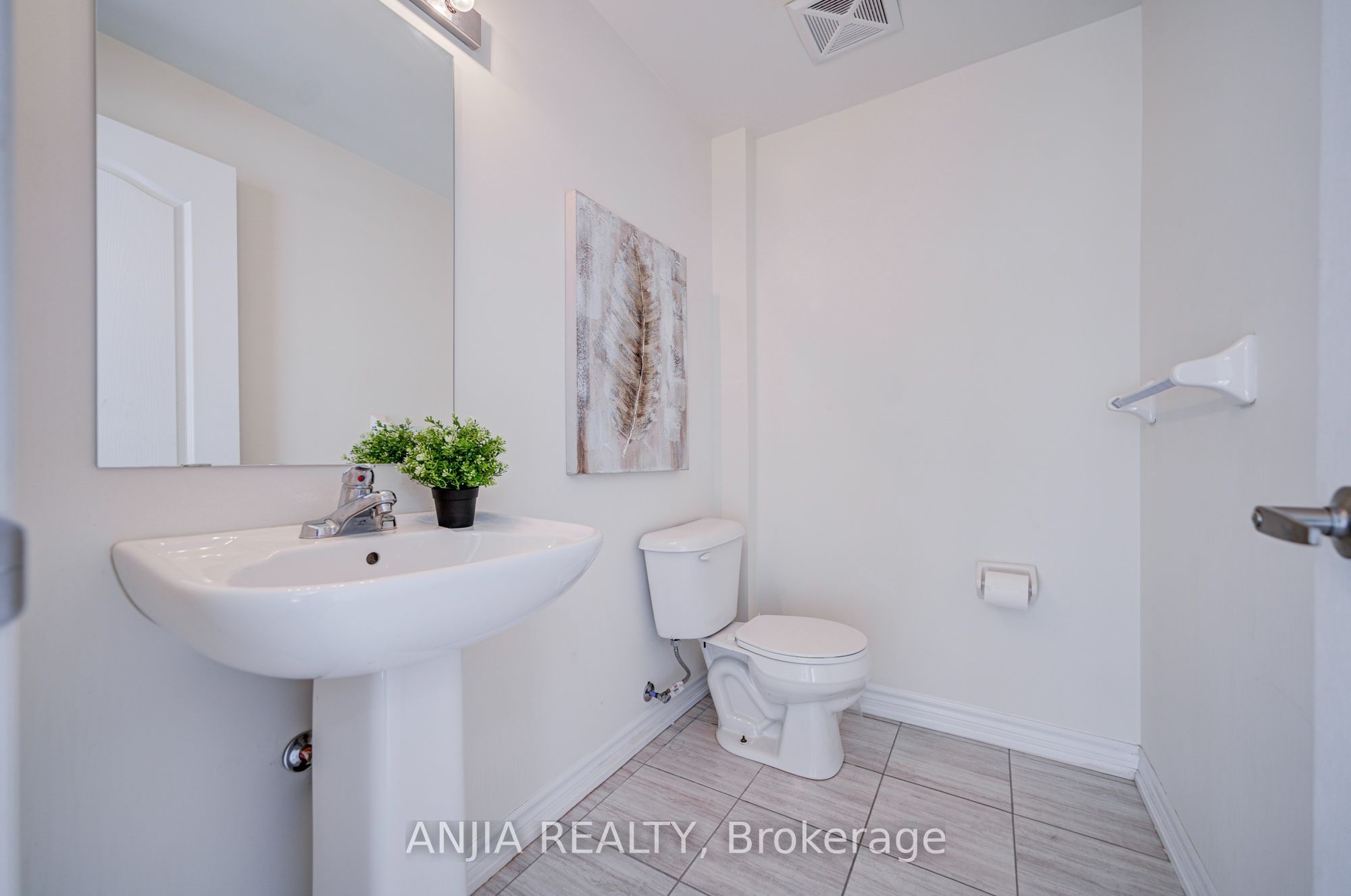 181 Parktree Drive 38 Property Photo 14