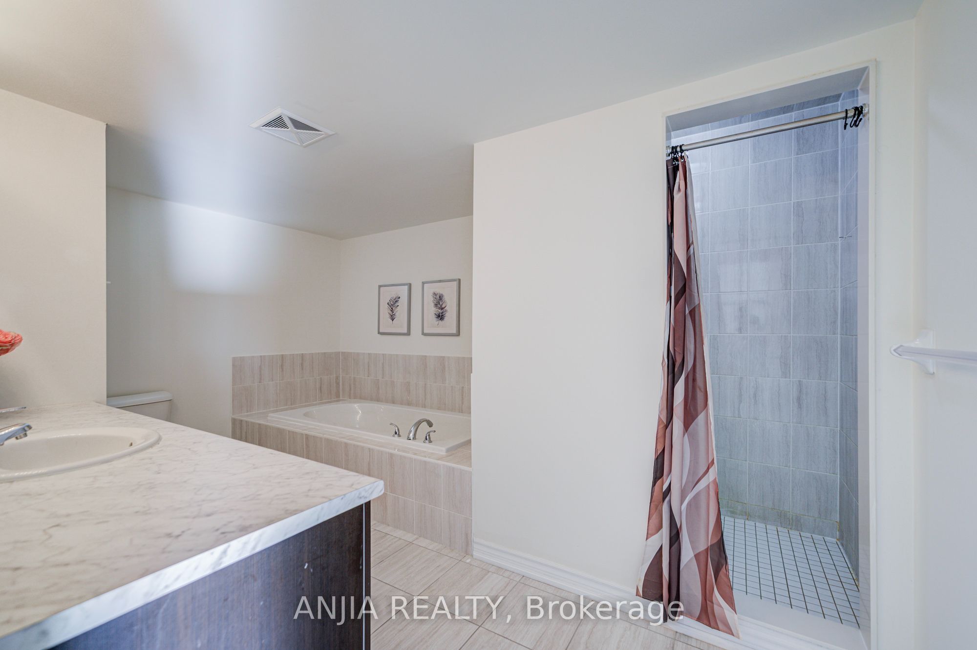 181 Parktree Drive 38 Property Photo 20